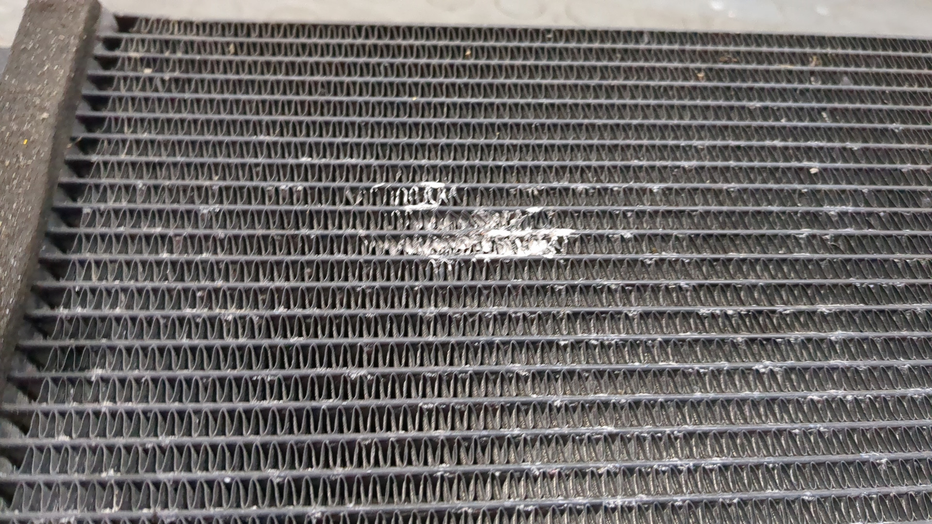 Радиатор кондиционера / конденсер