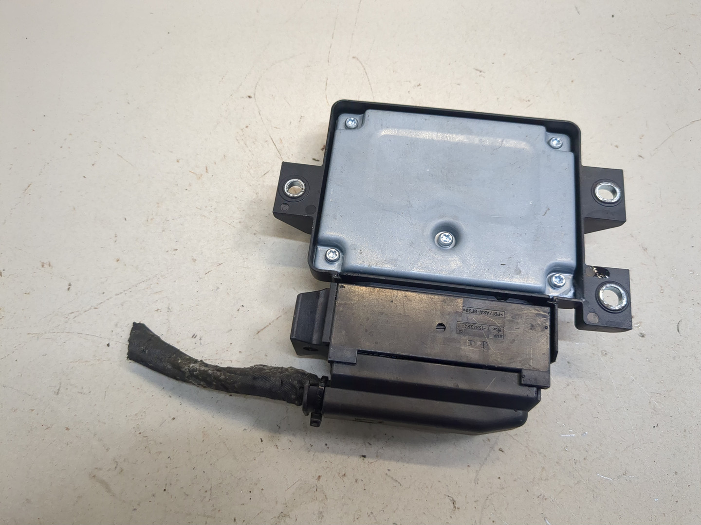 Блок управления парковочным тормозом