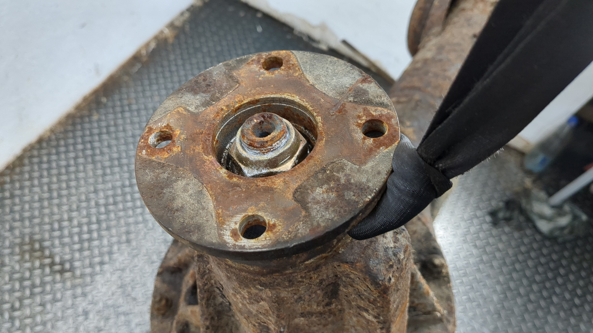 Мост задний