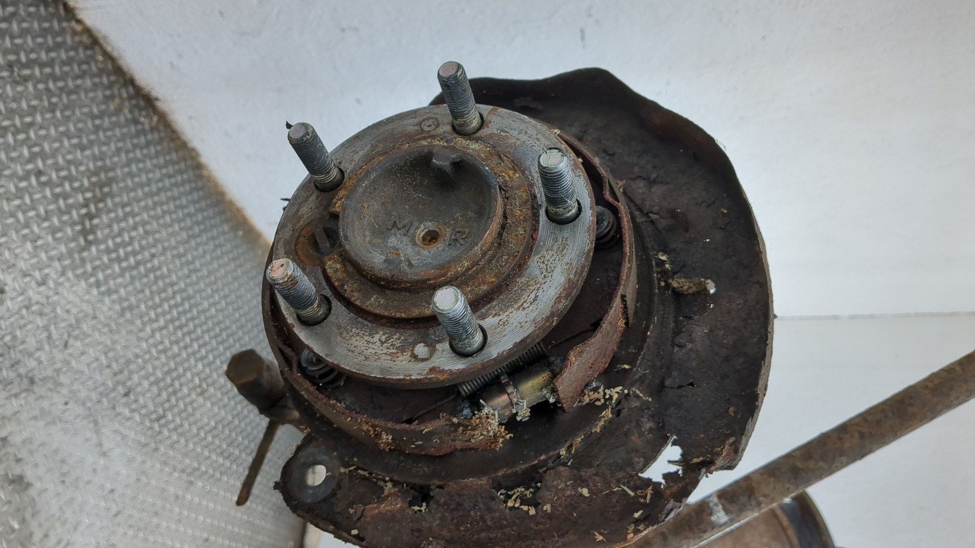 Мост задний