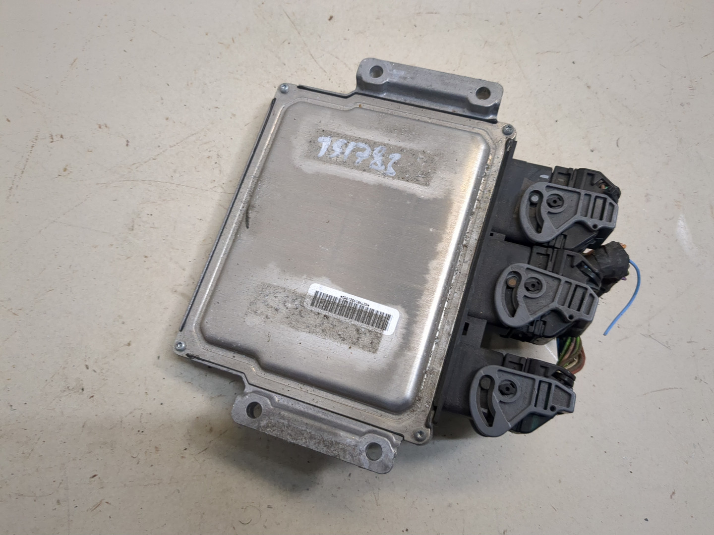 Блок управления двигателем