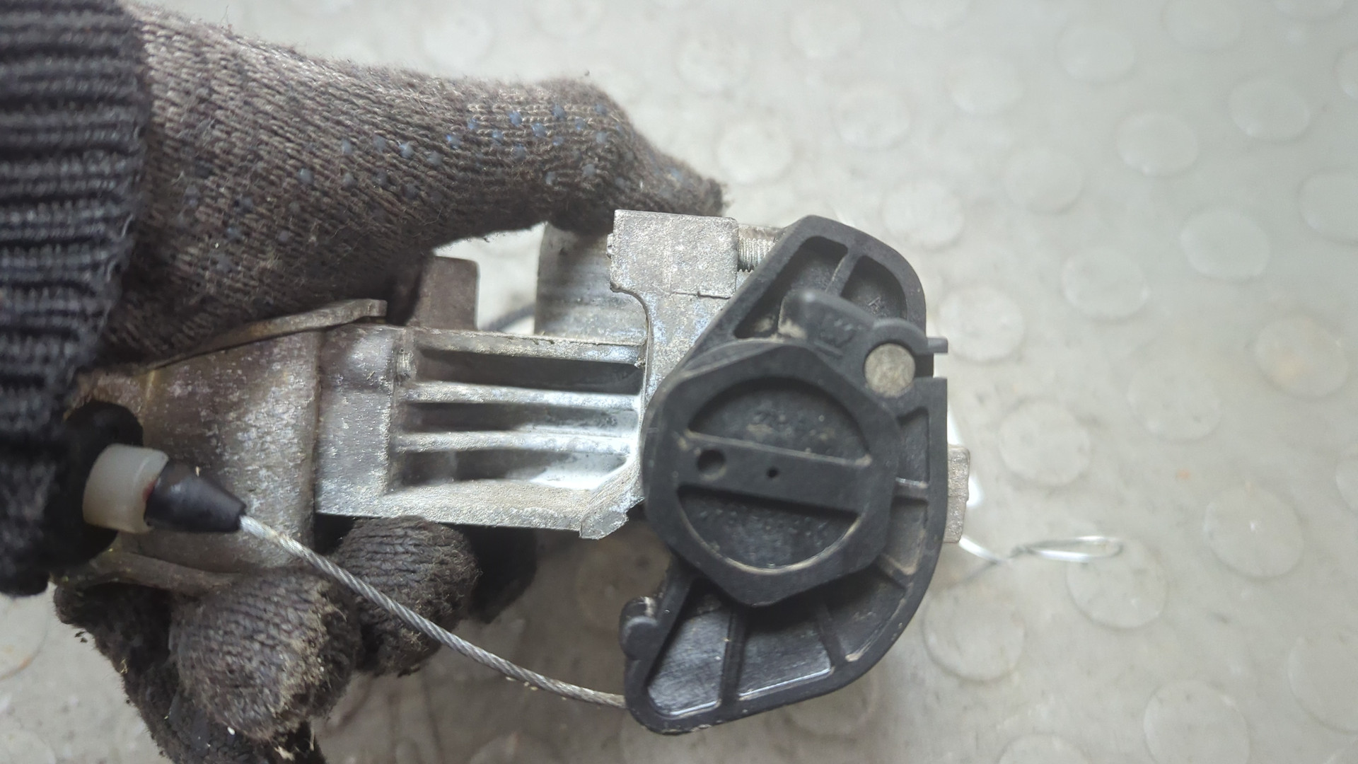 Заслонка дроссельная электрическая