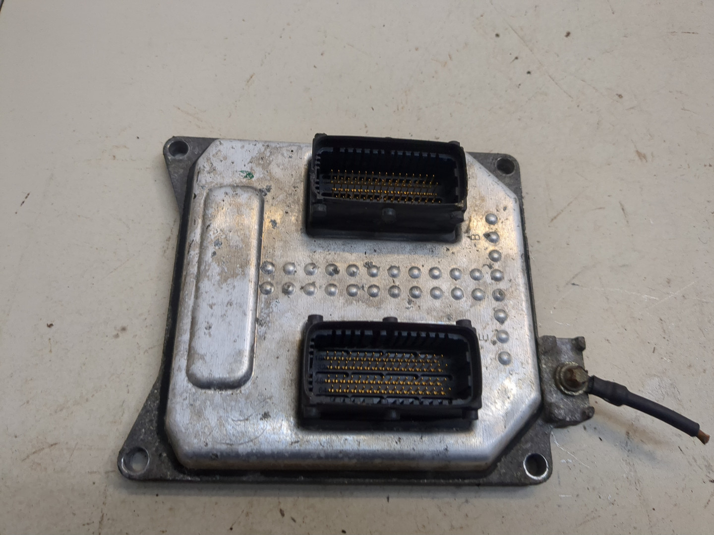 Блок управления двигателем