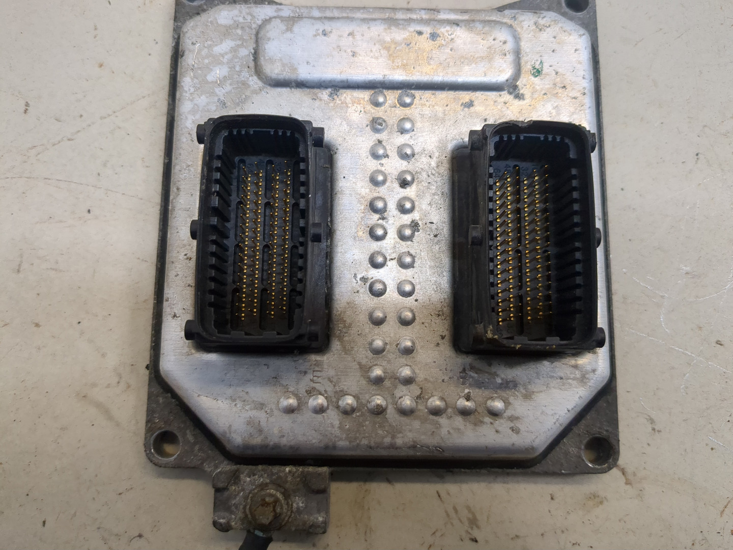 Блок управления двигателем