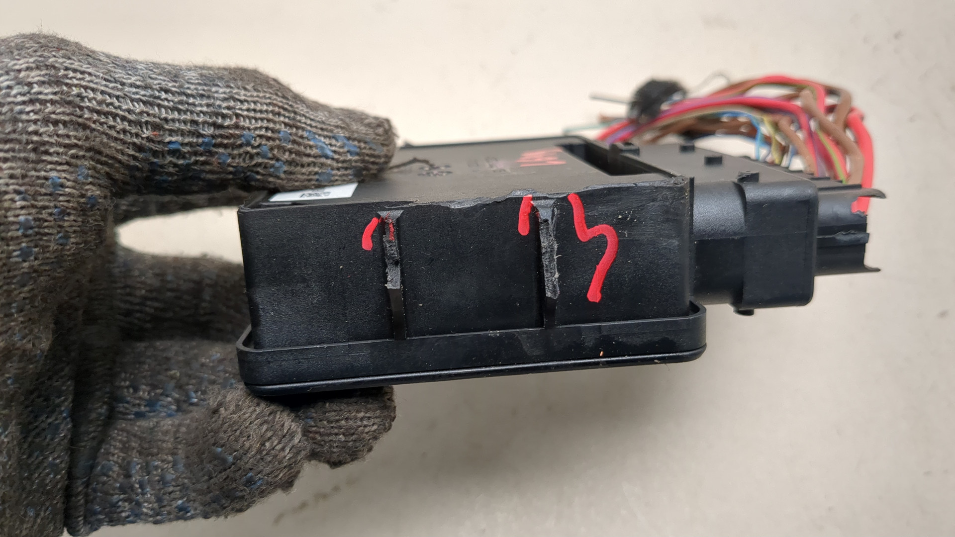 Блок управления парковочным тормозом