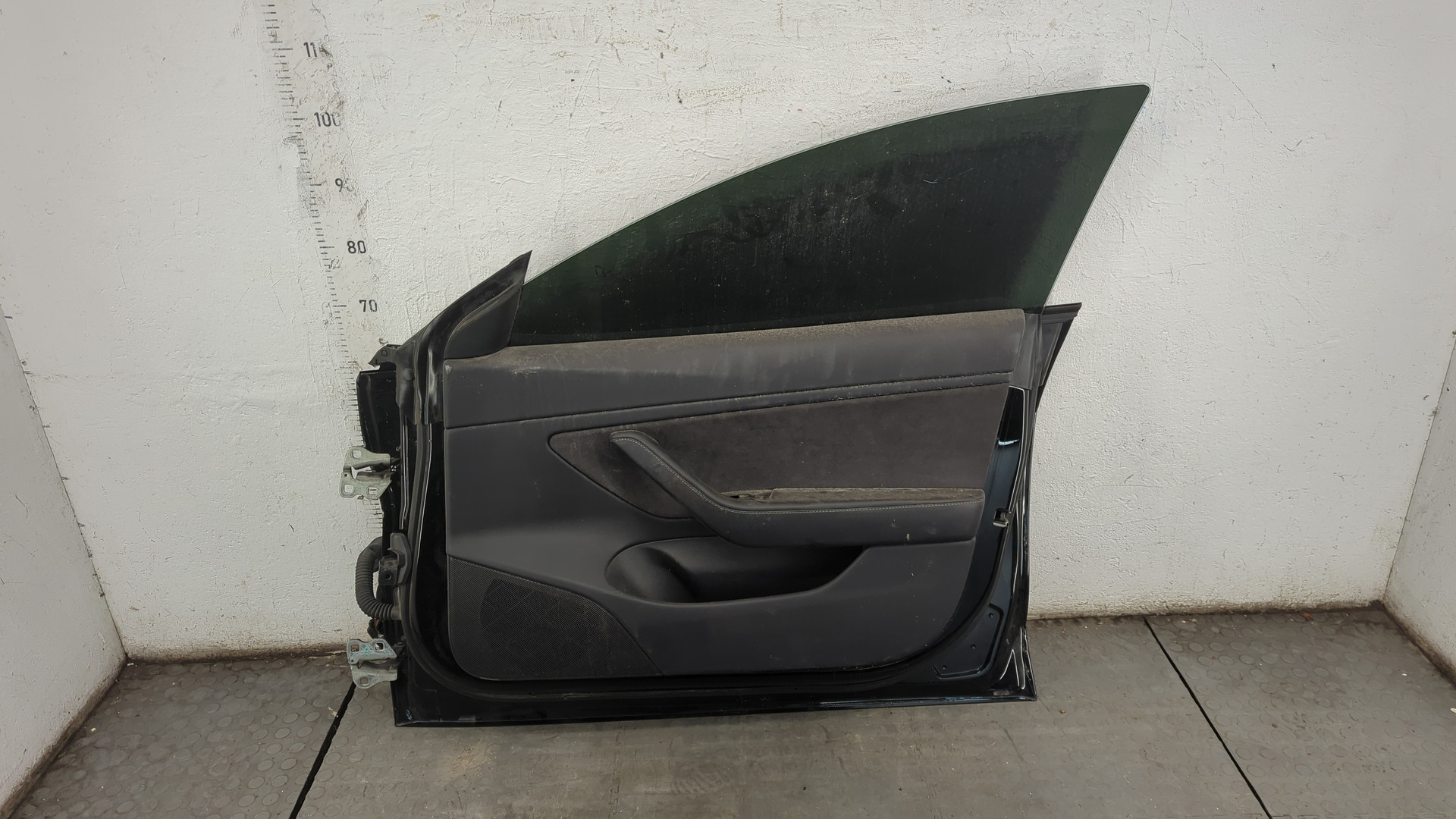 Дверь передняя правая