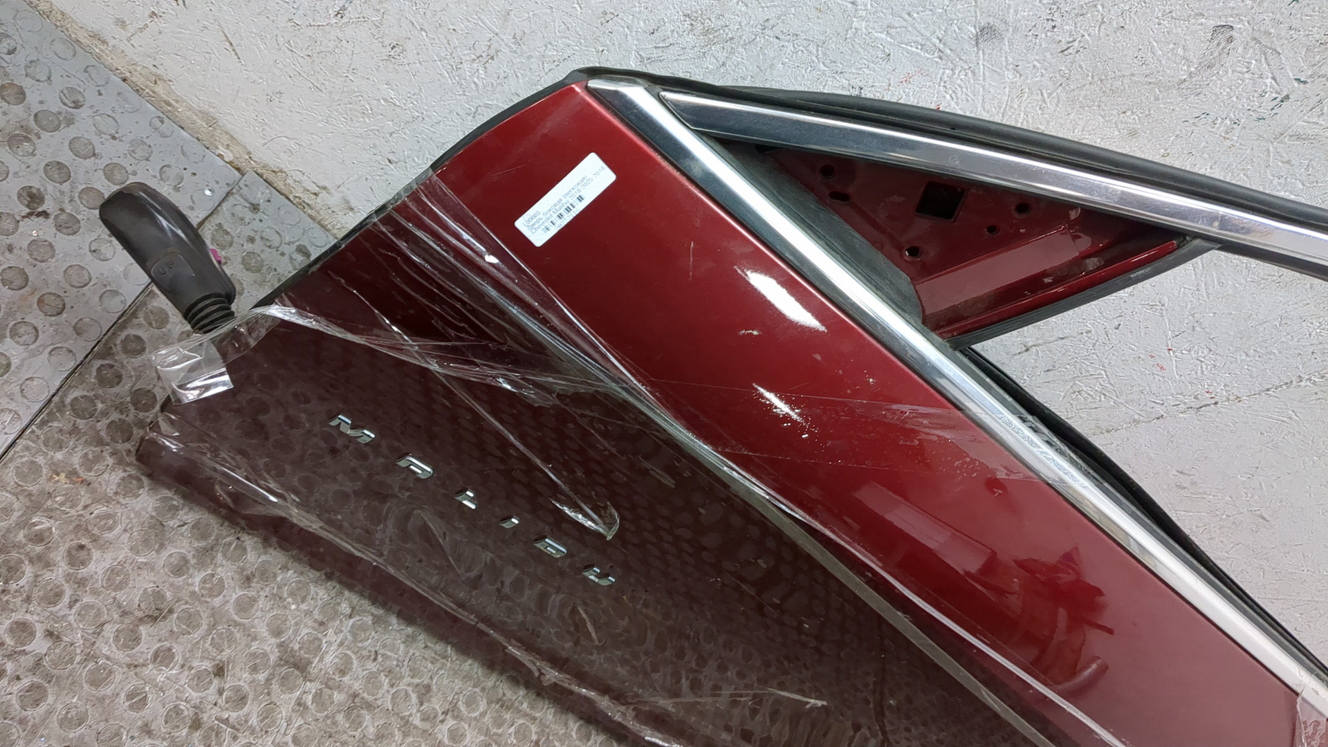 Дверь передняя левая