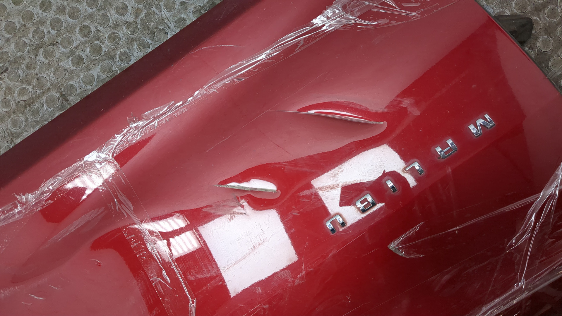 Дверь передняя левая