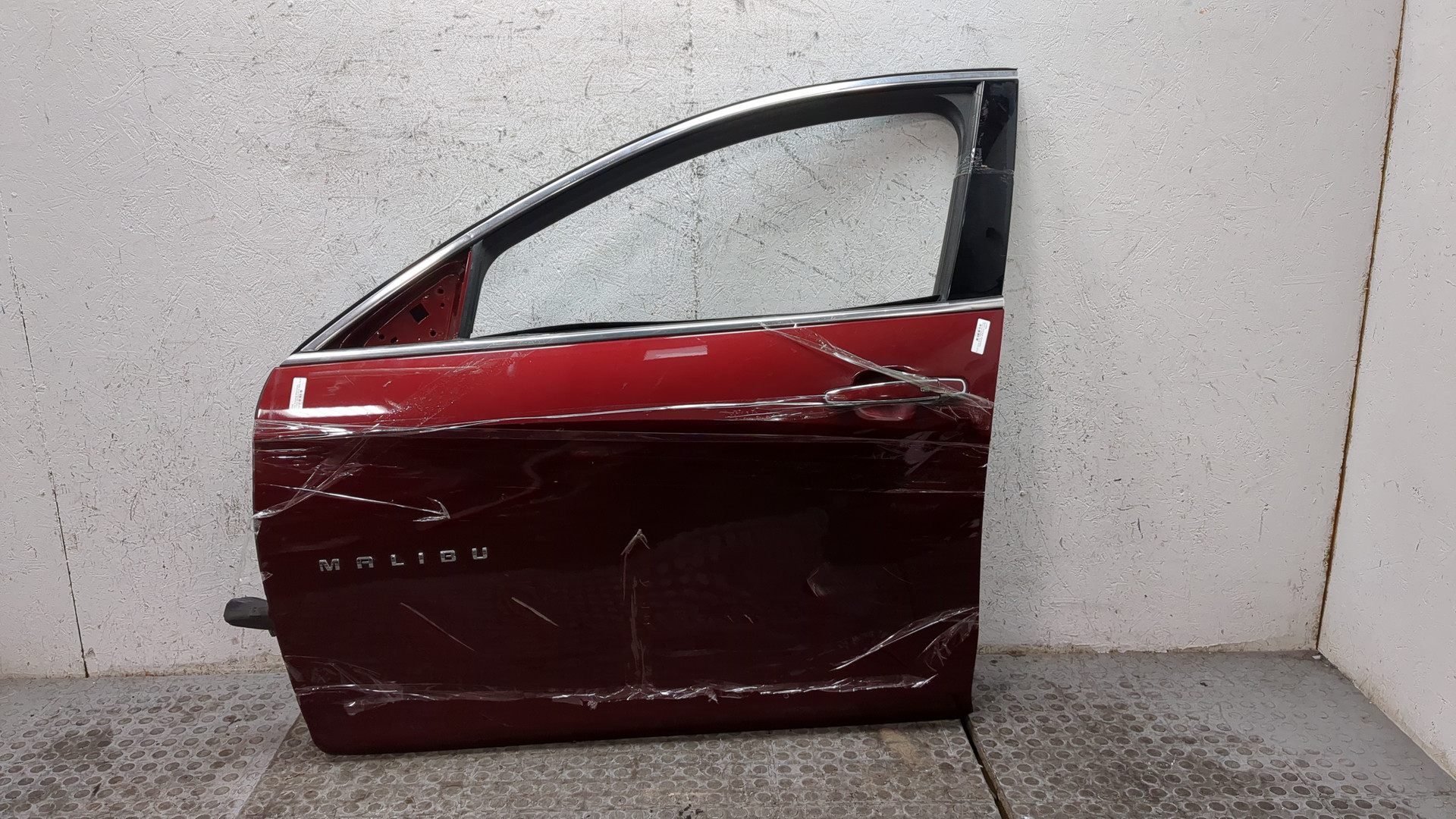 Дверь передняя левая