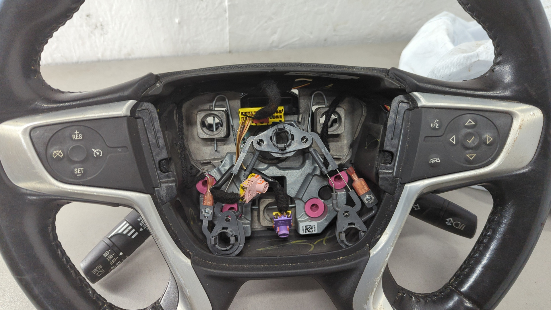 Рулевое колесо (руль)