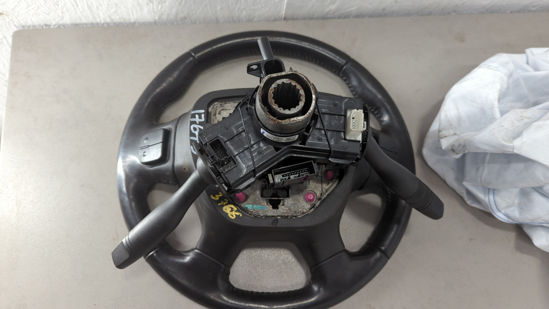 Рулевое колесо (руль)