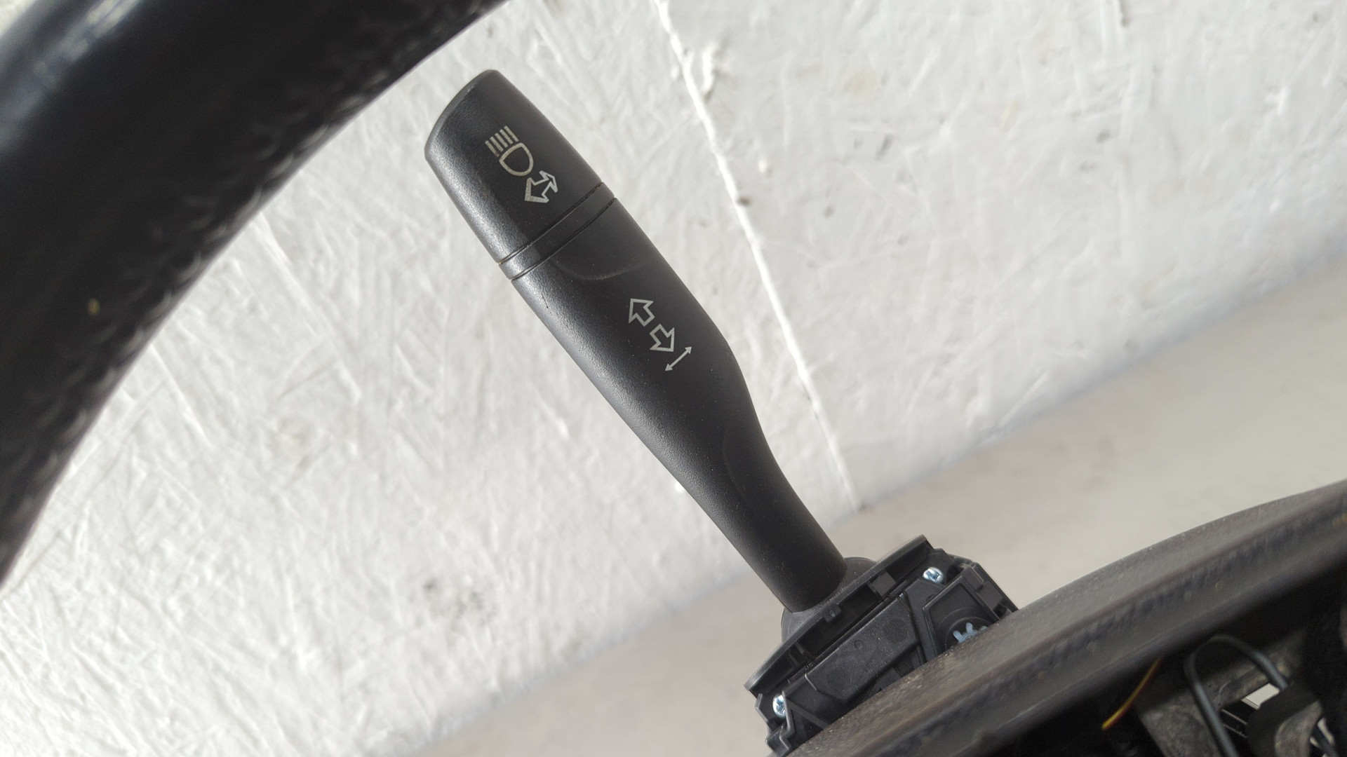 Рулевое колесо (руль)