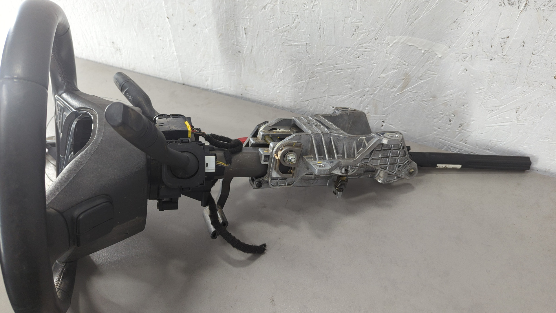 Рулевое колесо (руль)