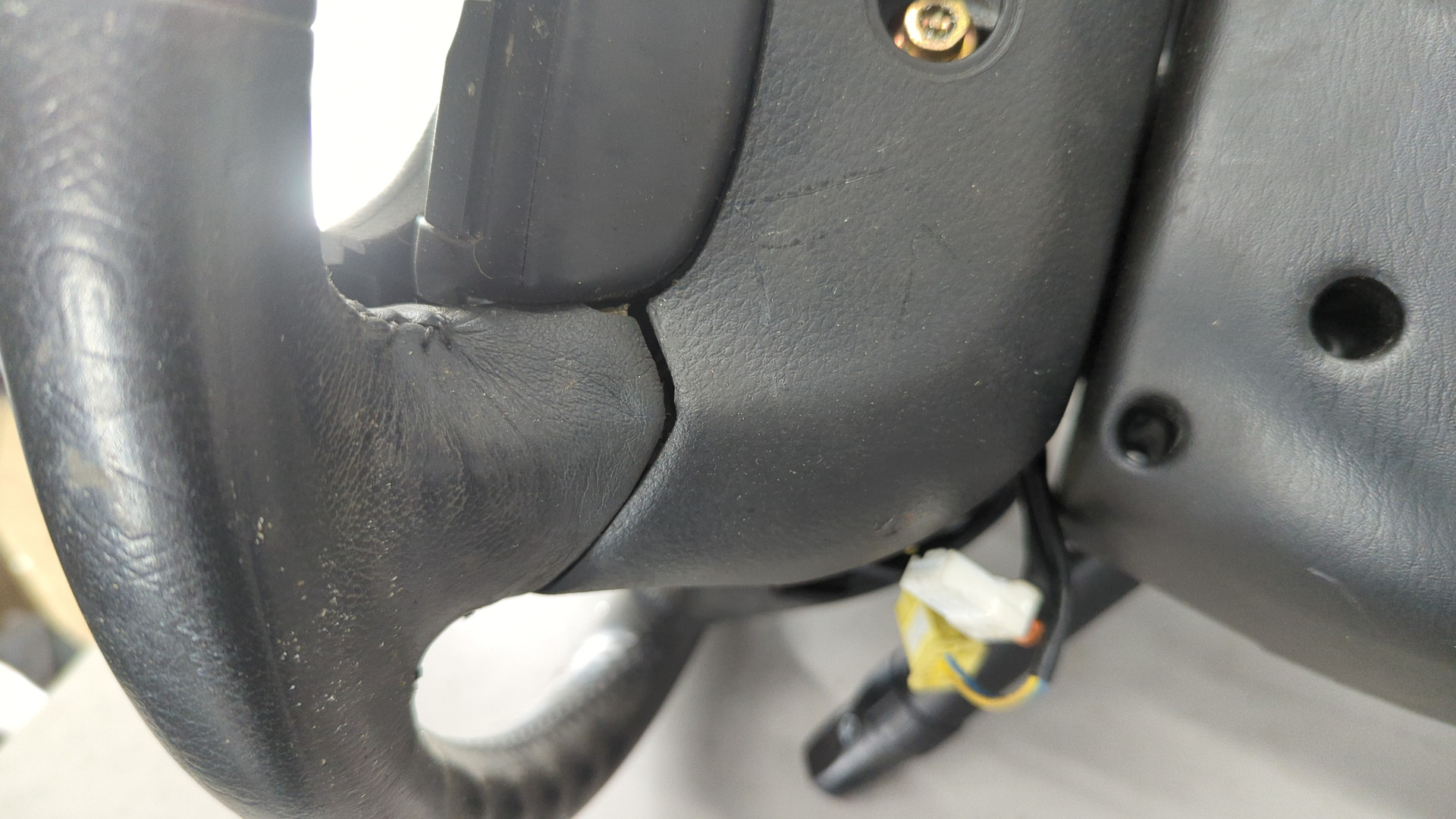 Рулевое колесо (руль)