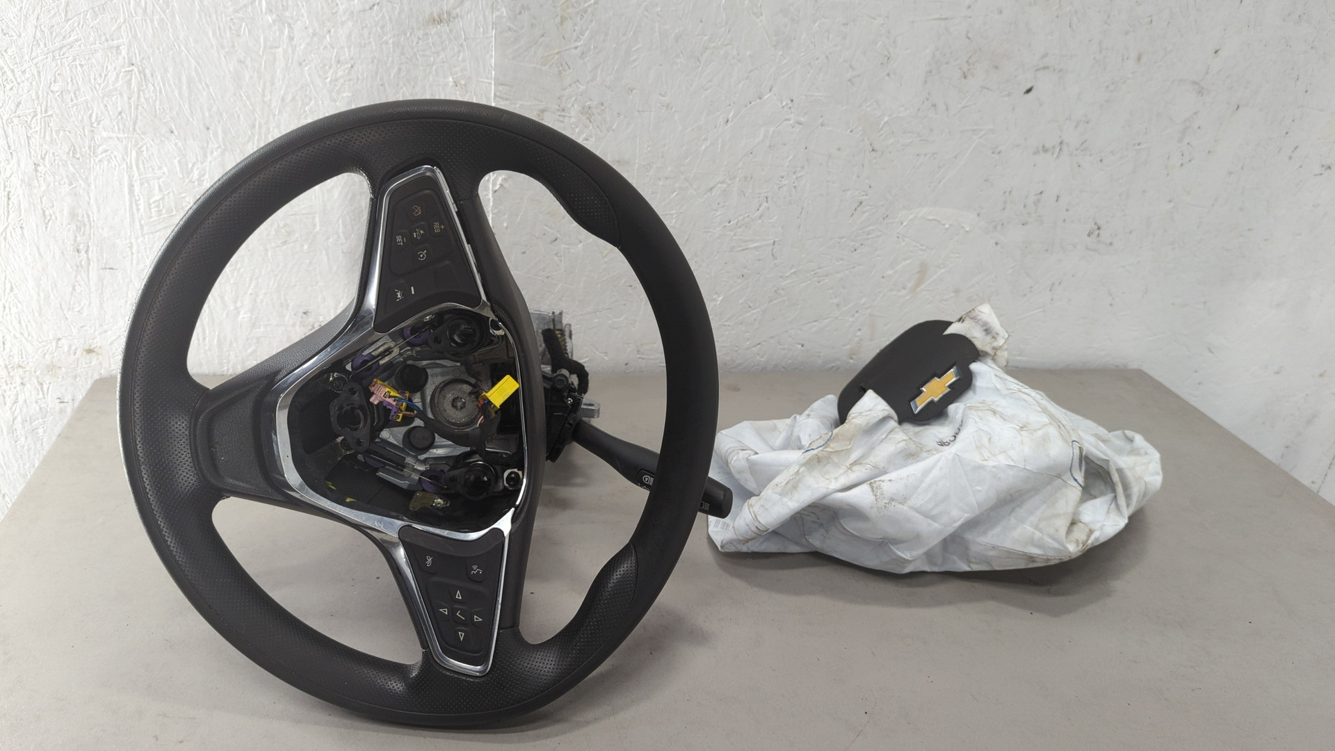 Рулевое колесо (руль)