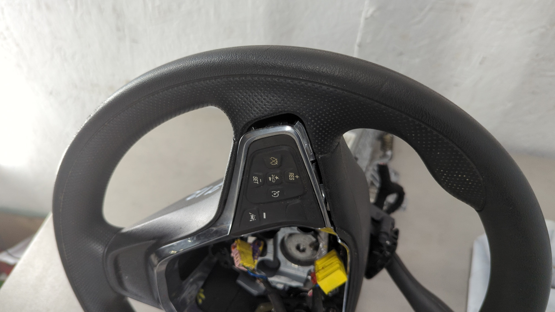 Рулевое колесо (руль)