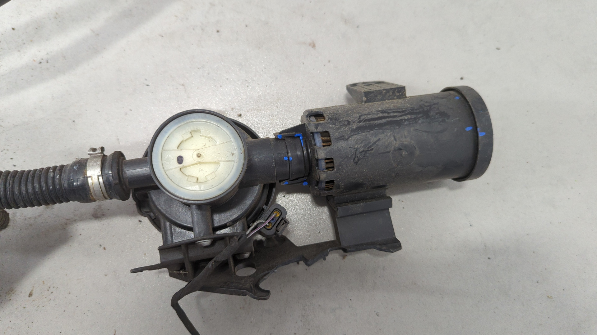 Абсорбер (фильтр угольный)