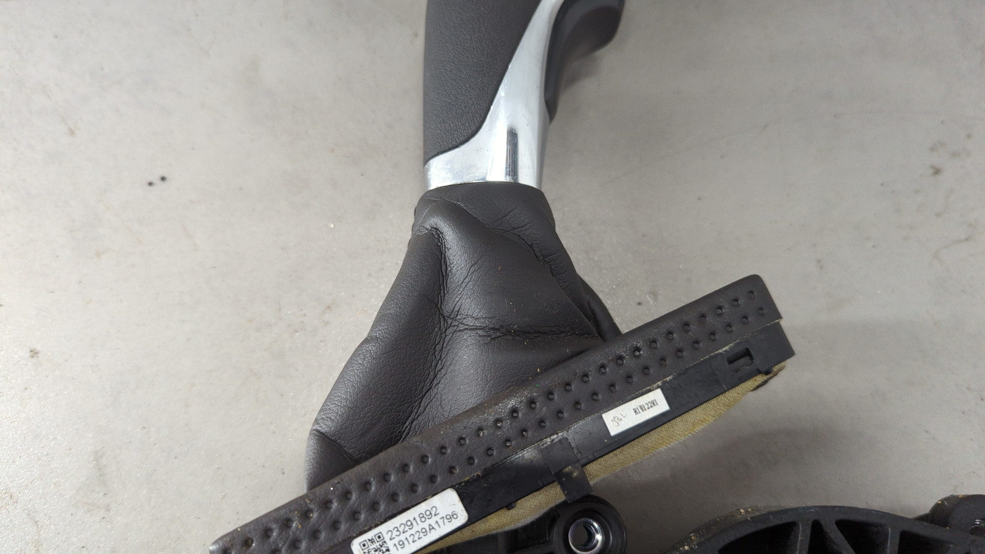 Кулиса МКПП / АКПП