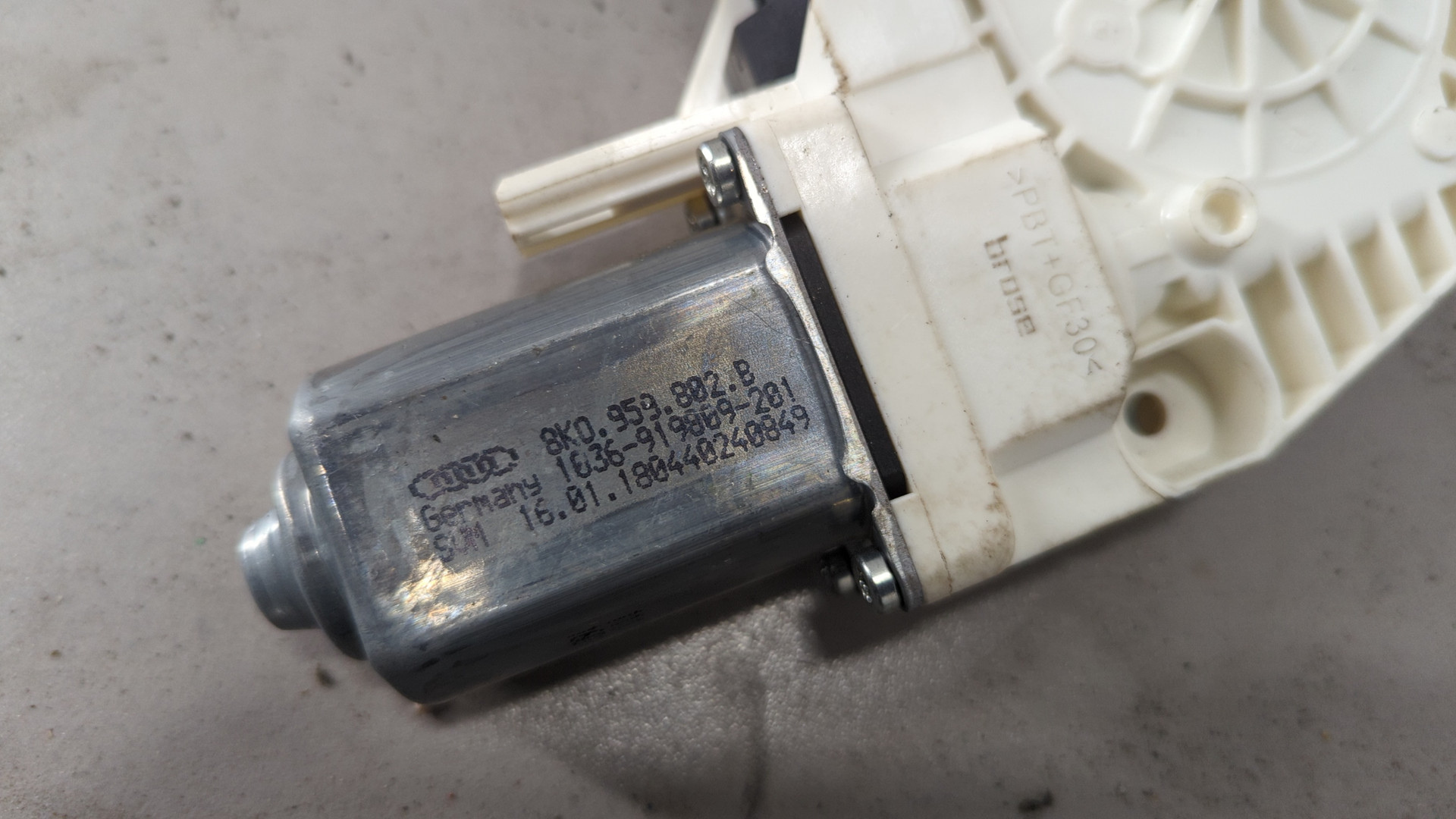 Моторчик стеклоподъемника