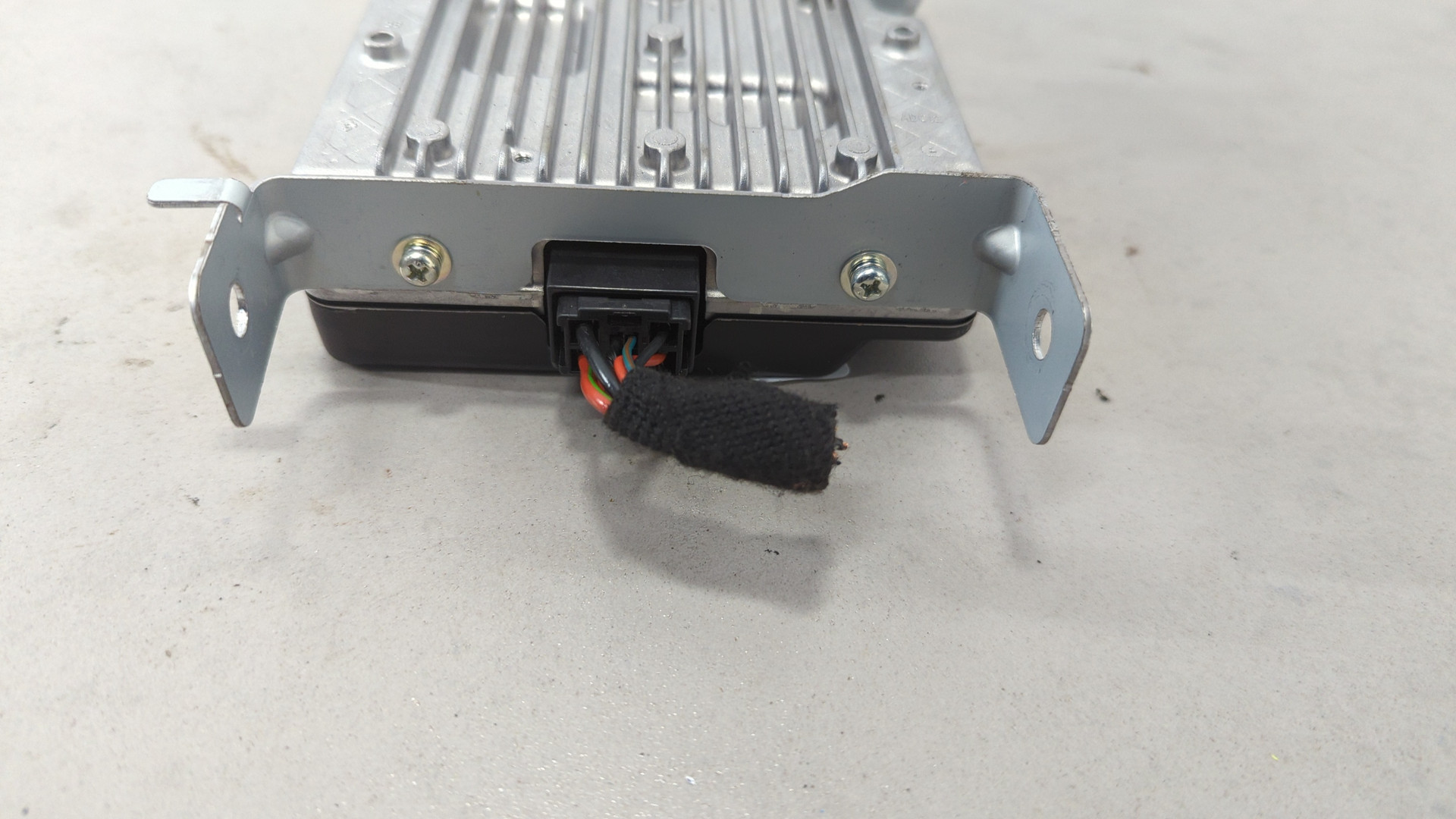 Преобразователь напряжения (адаптер)