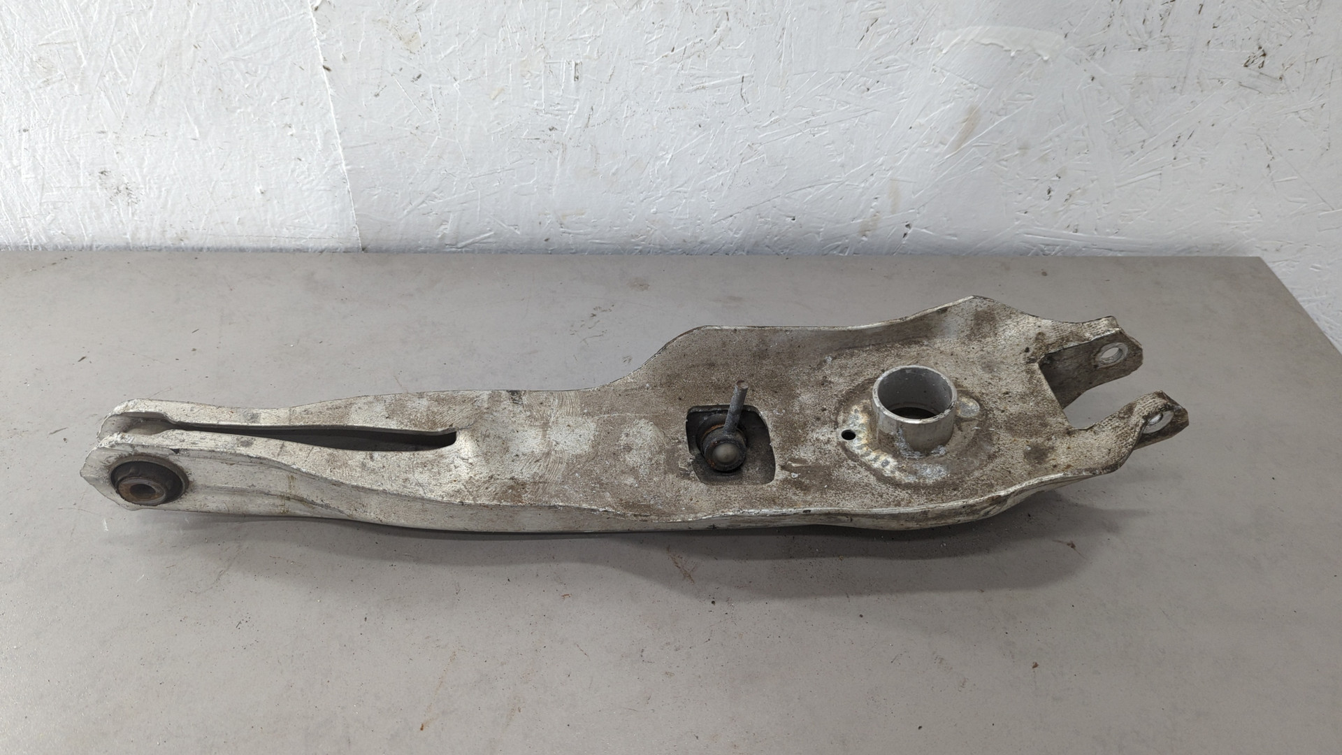 Рычаг задний