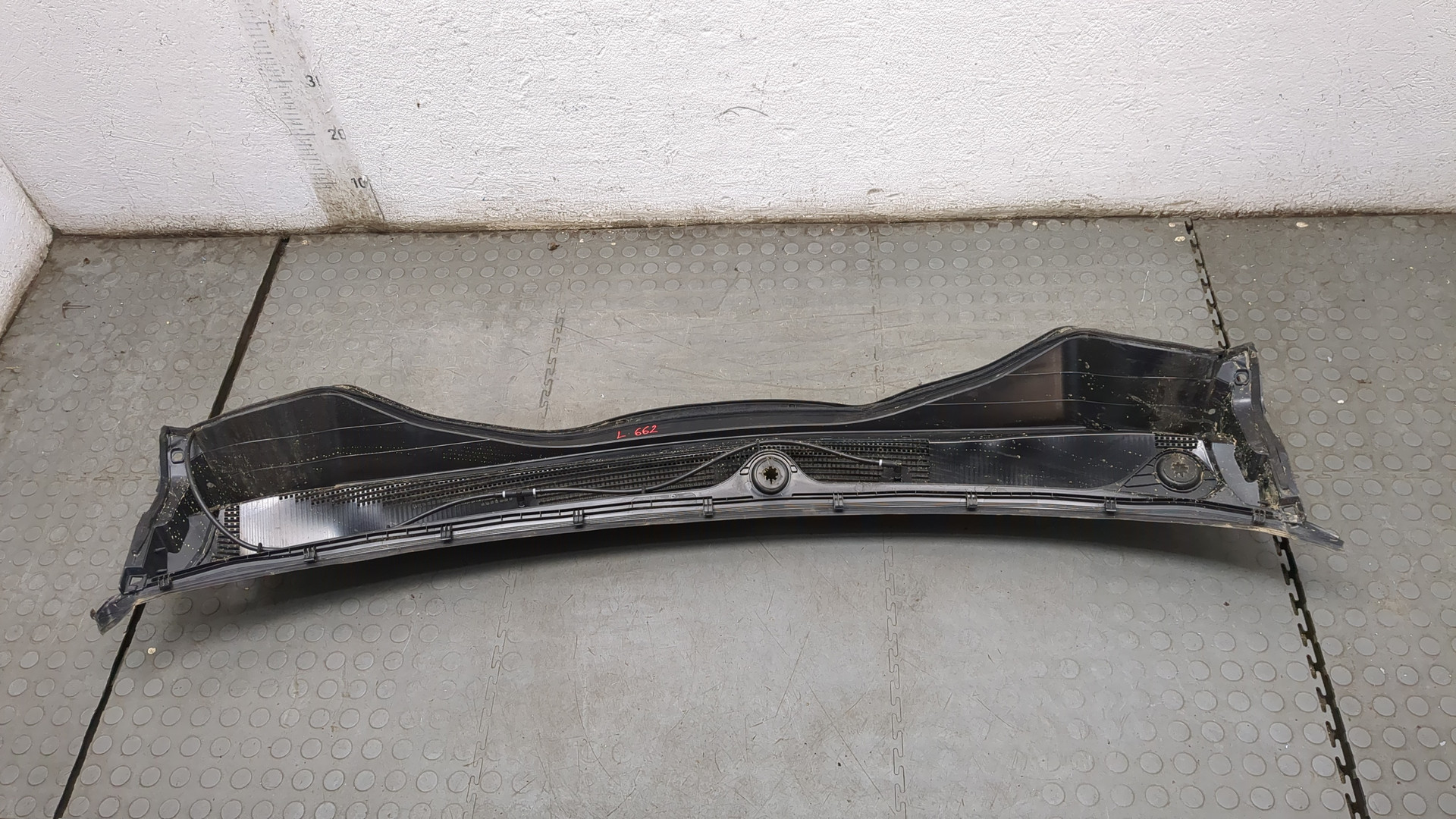 Решетка стеклоочистителей (Жабо)