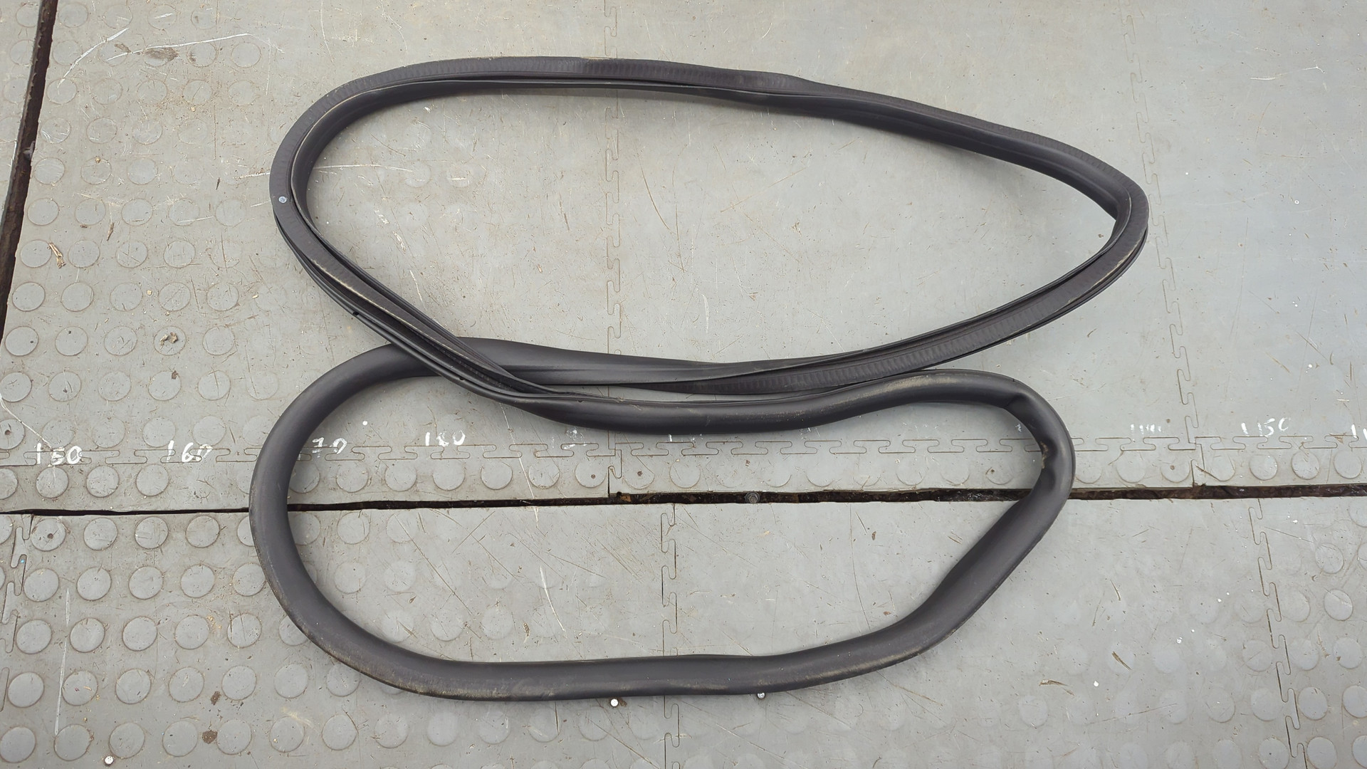 Уплотнитель