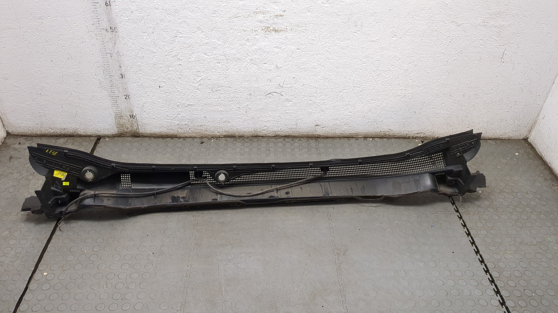 Решетка стеклоочистителей (Жабо)