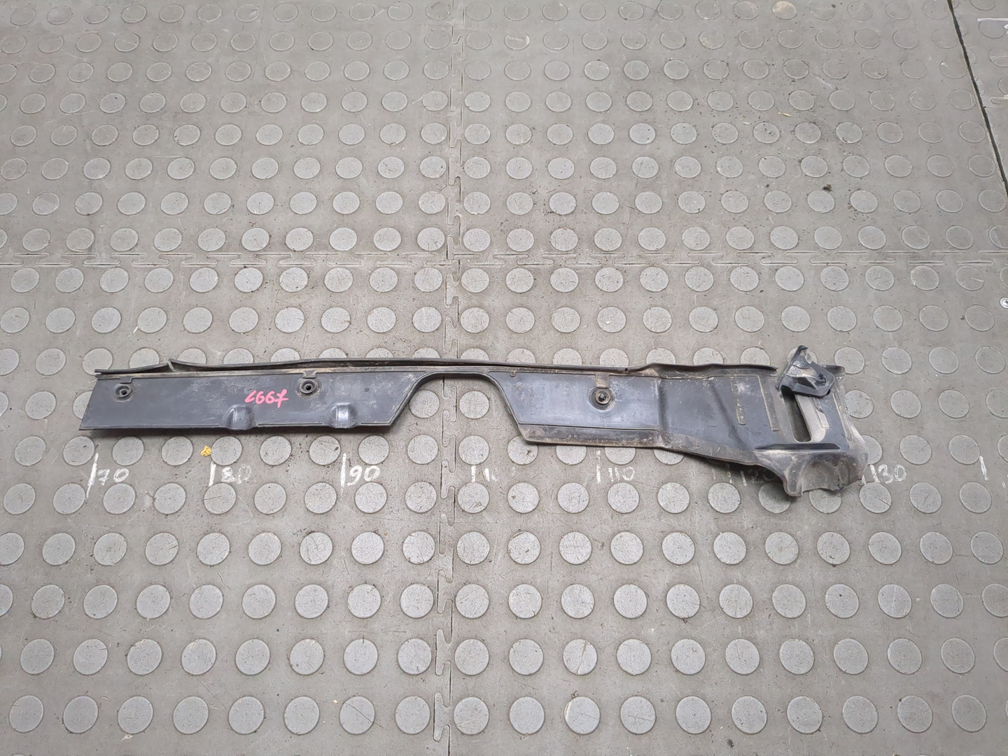 Обшивка багажника