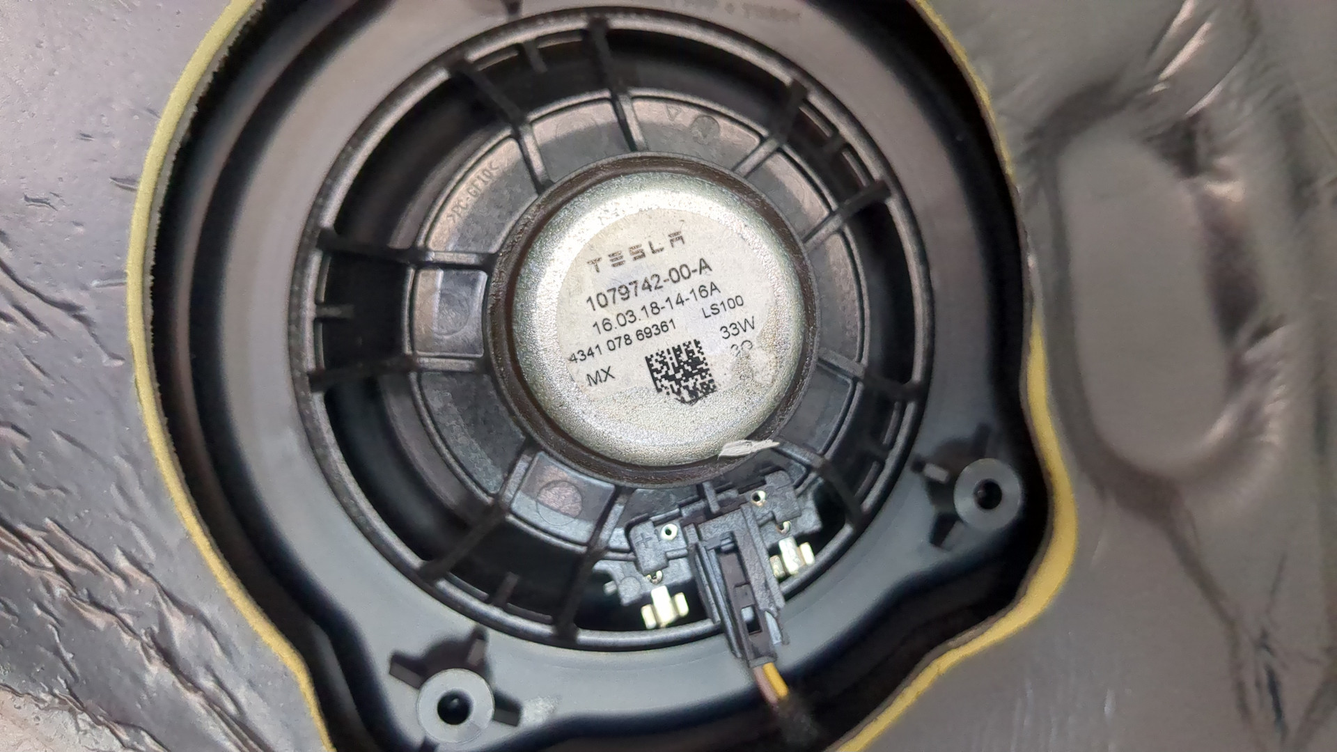 Полка для Model 3 2017>