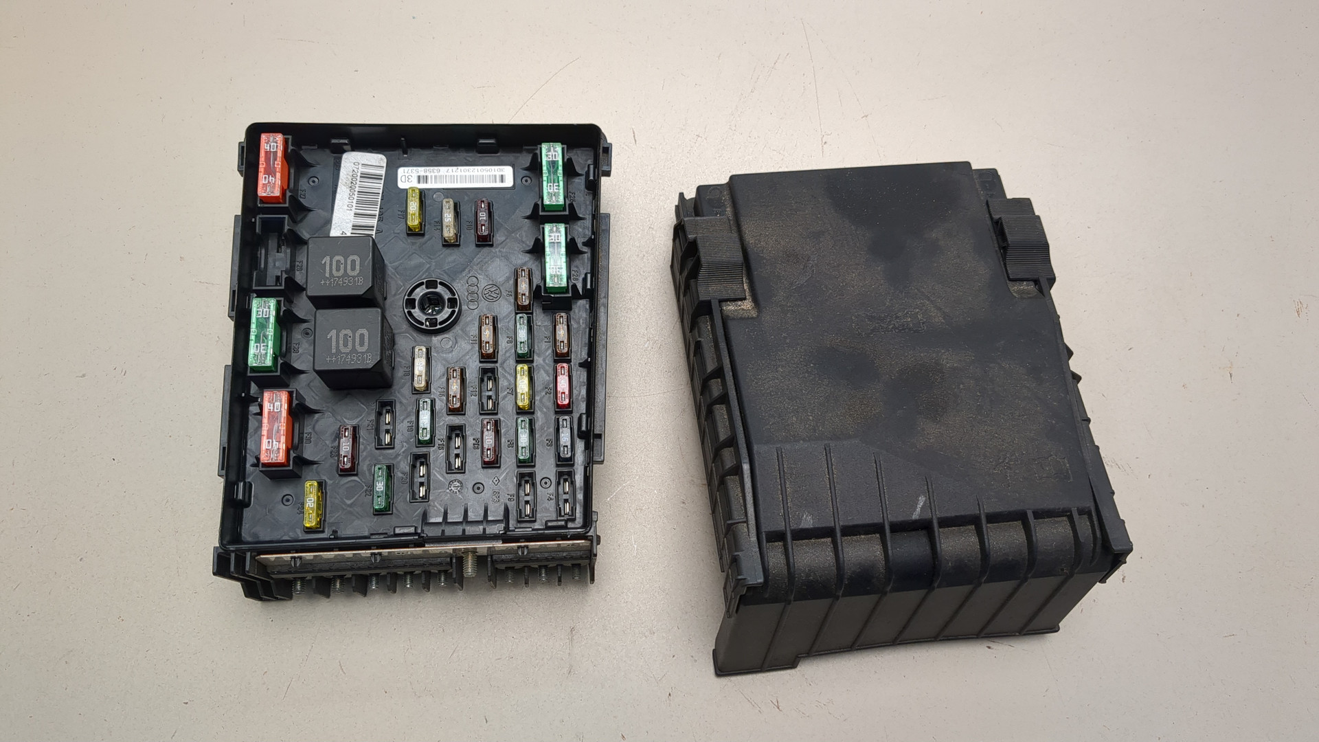 Блок предохранителей