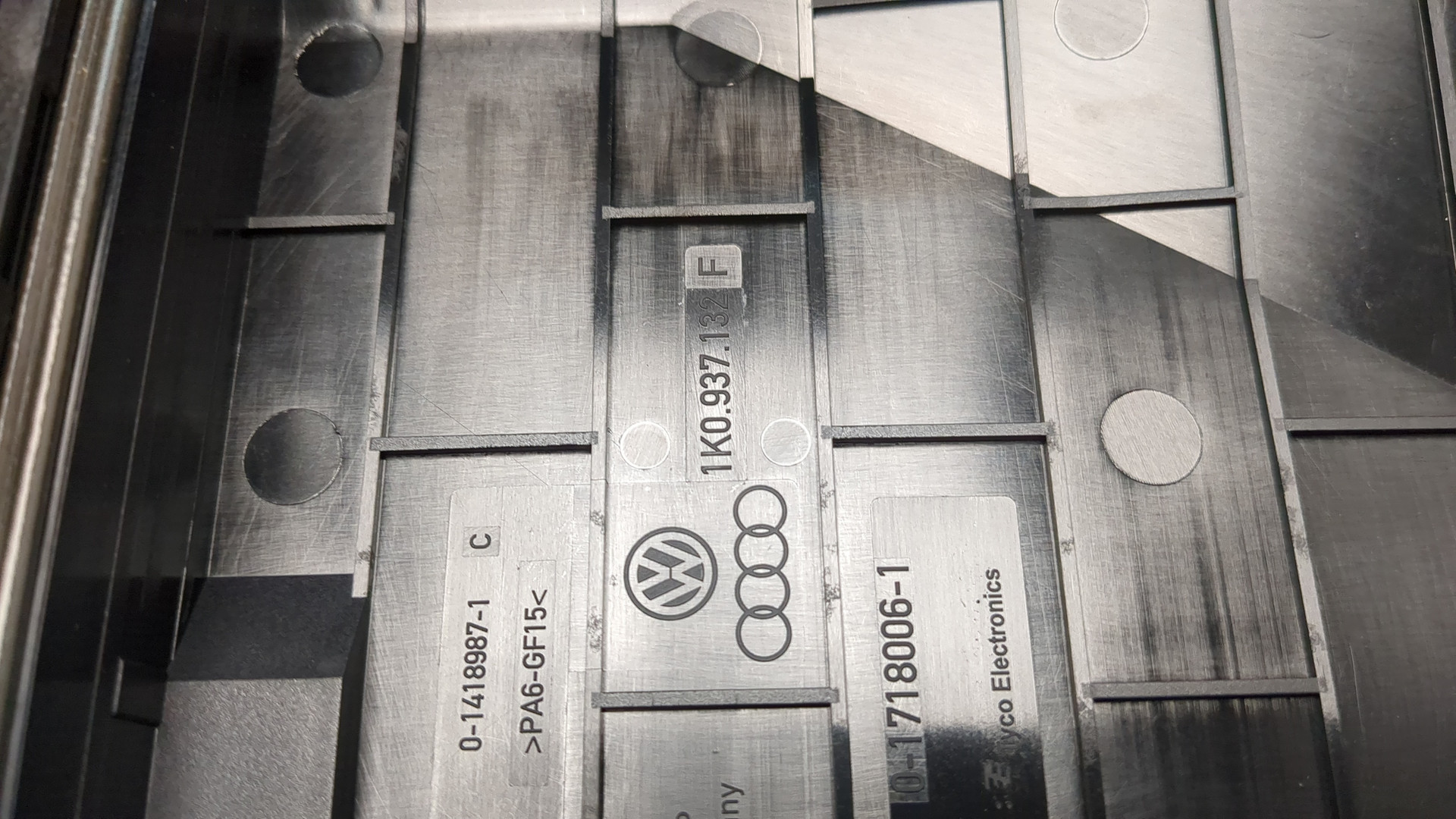 Блок предохранителей