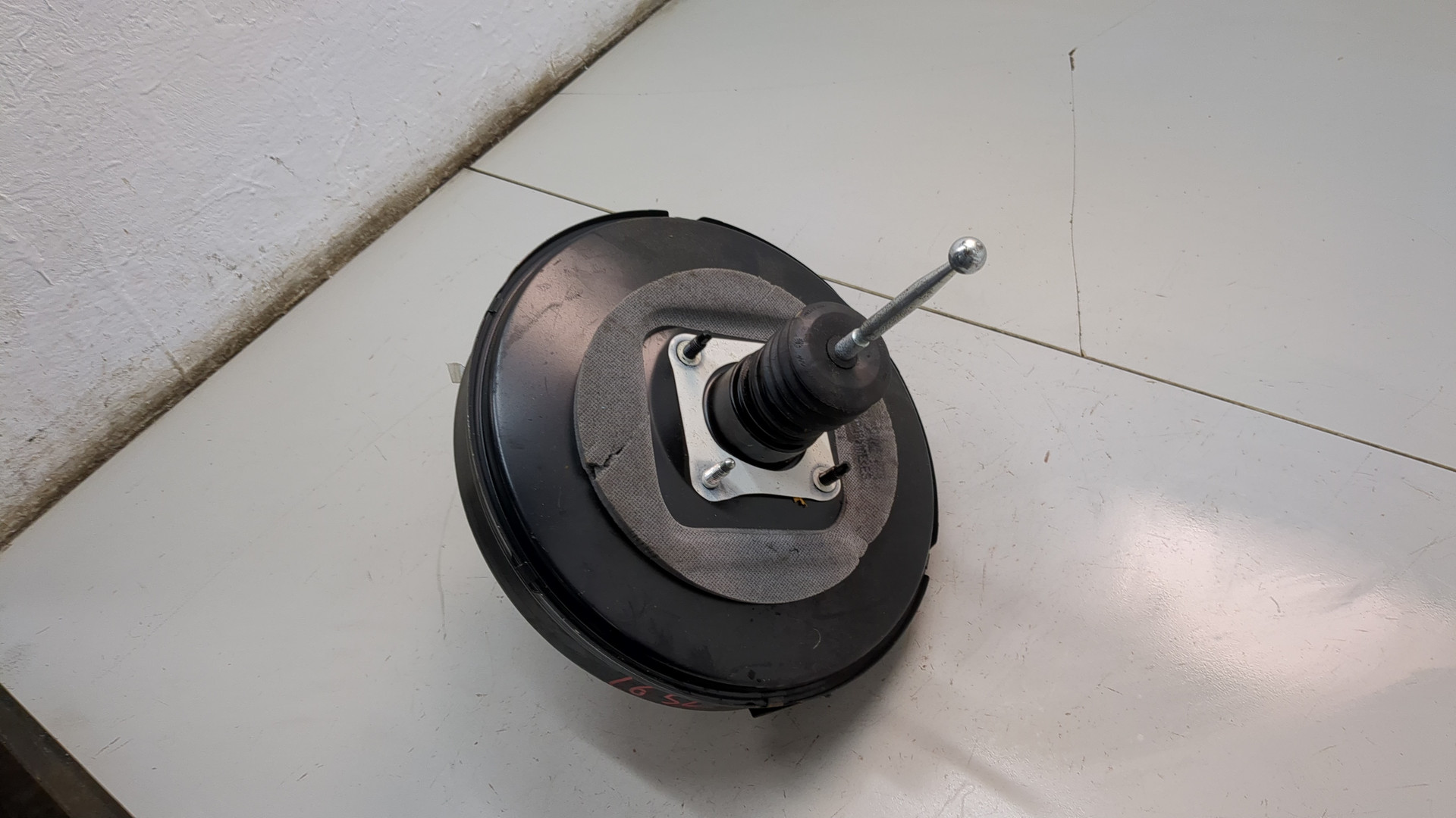 Цилиндр тормозной главный