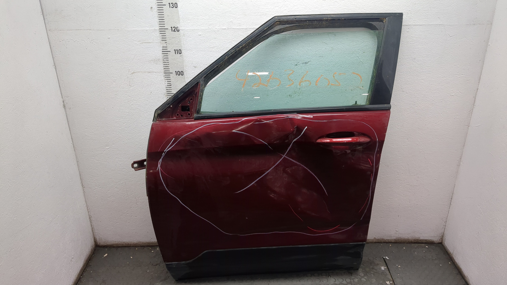 Дверь передняя левая