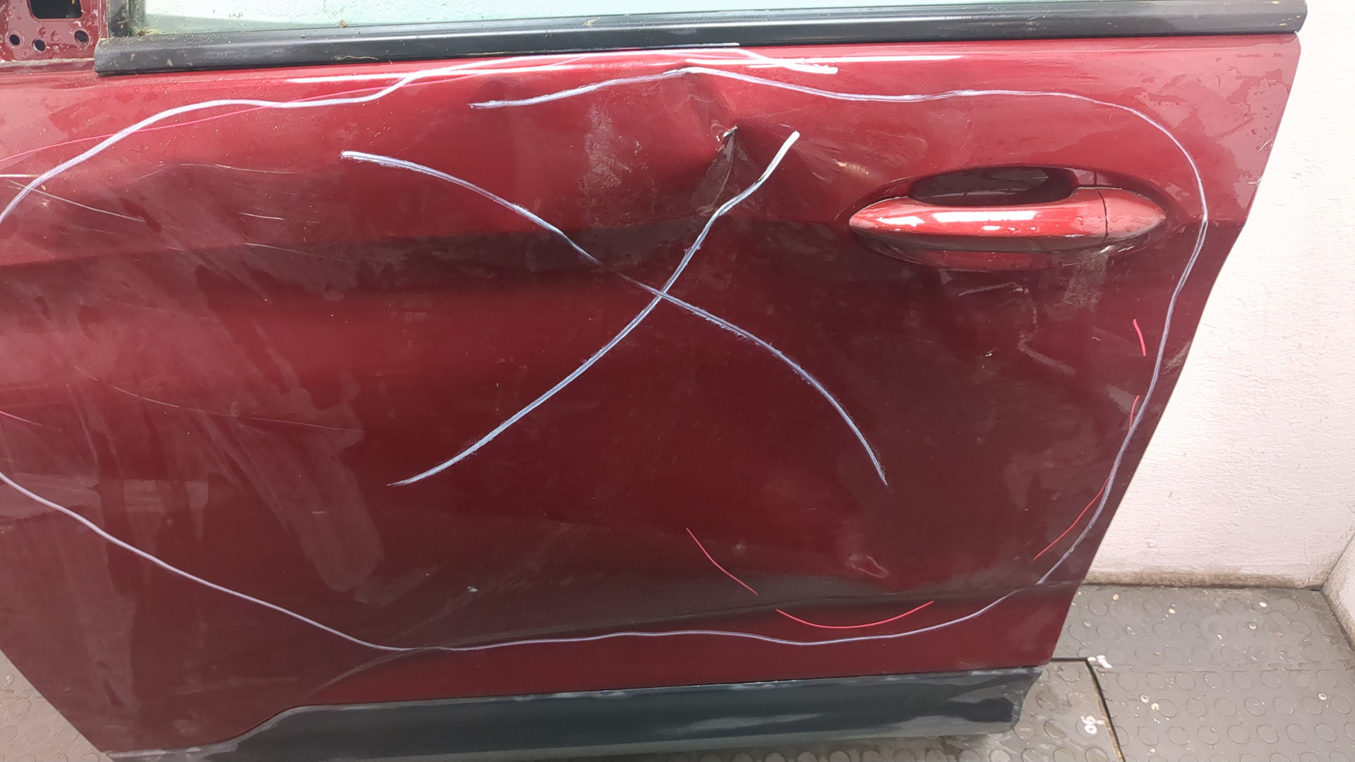 Дверь передняя левая