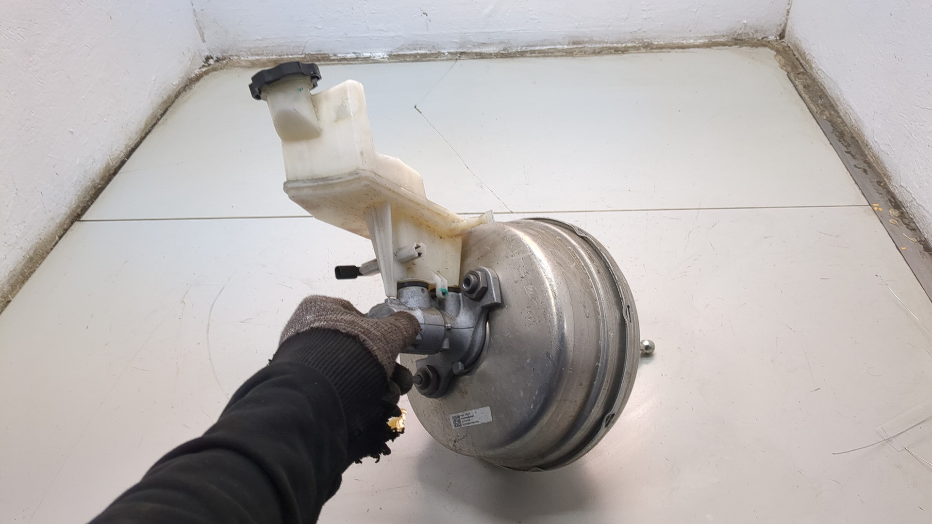 Цилиндр тормозной главный