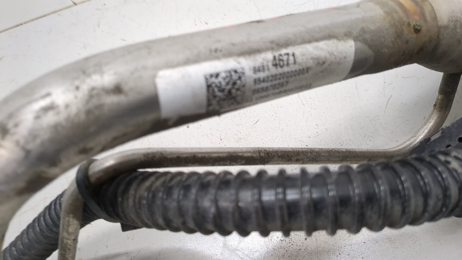 Горловина топливного бака