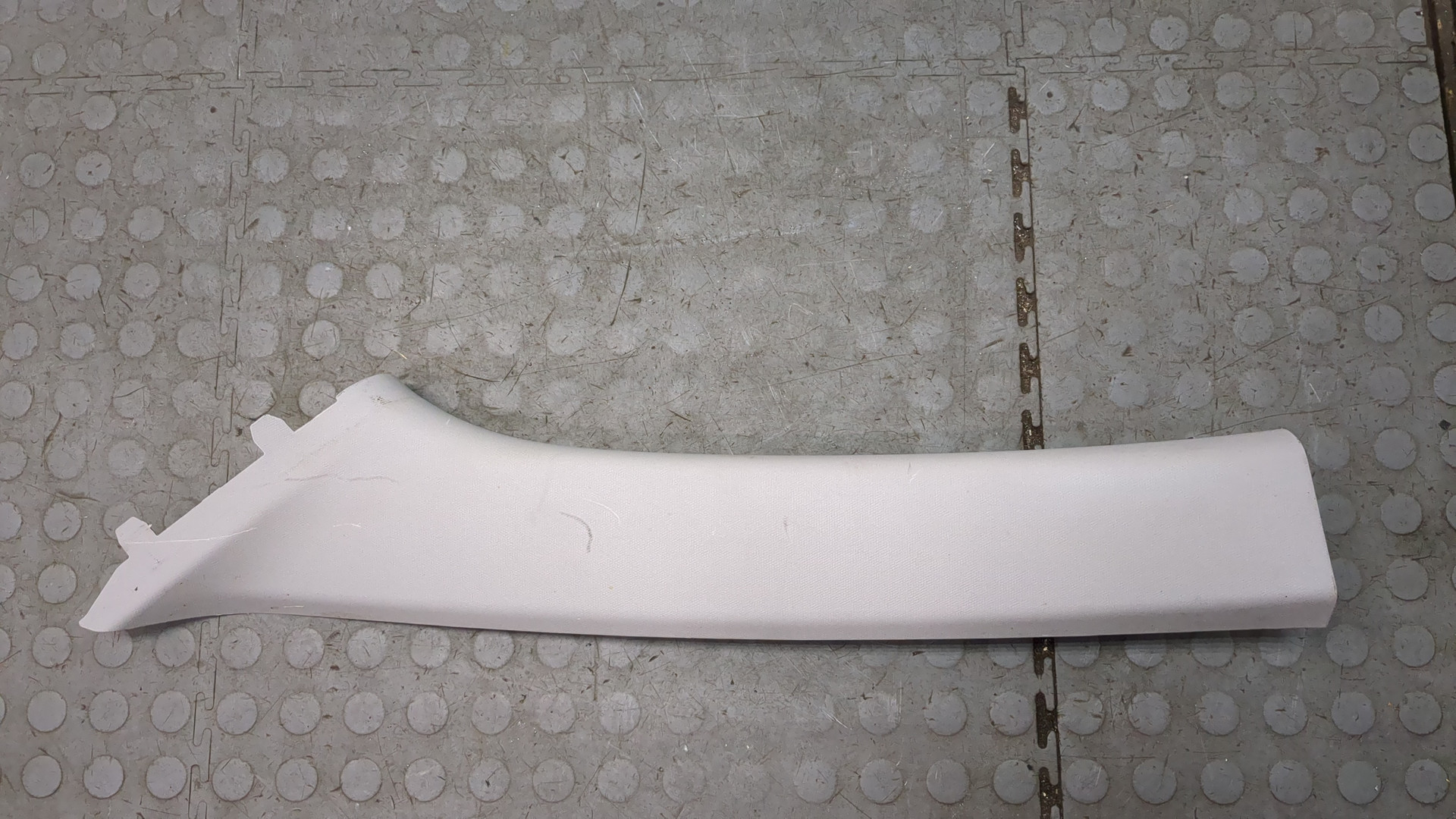 Обшивка стойки