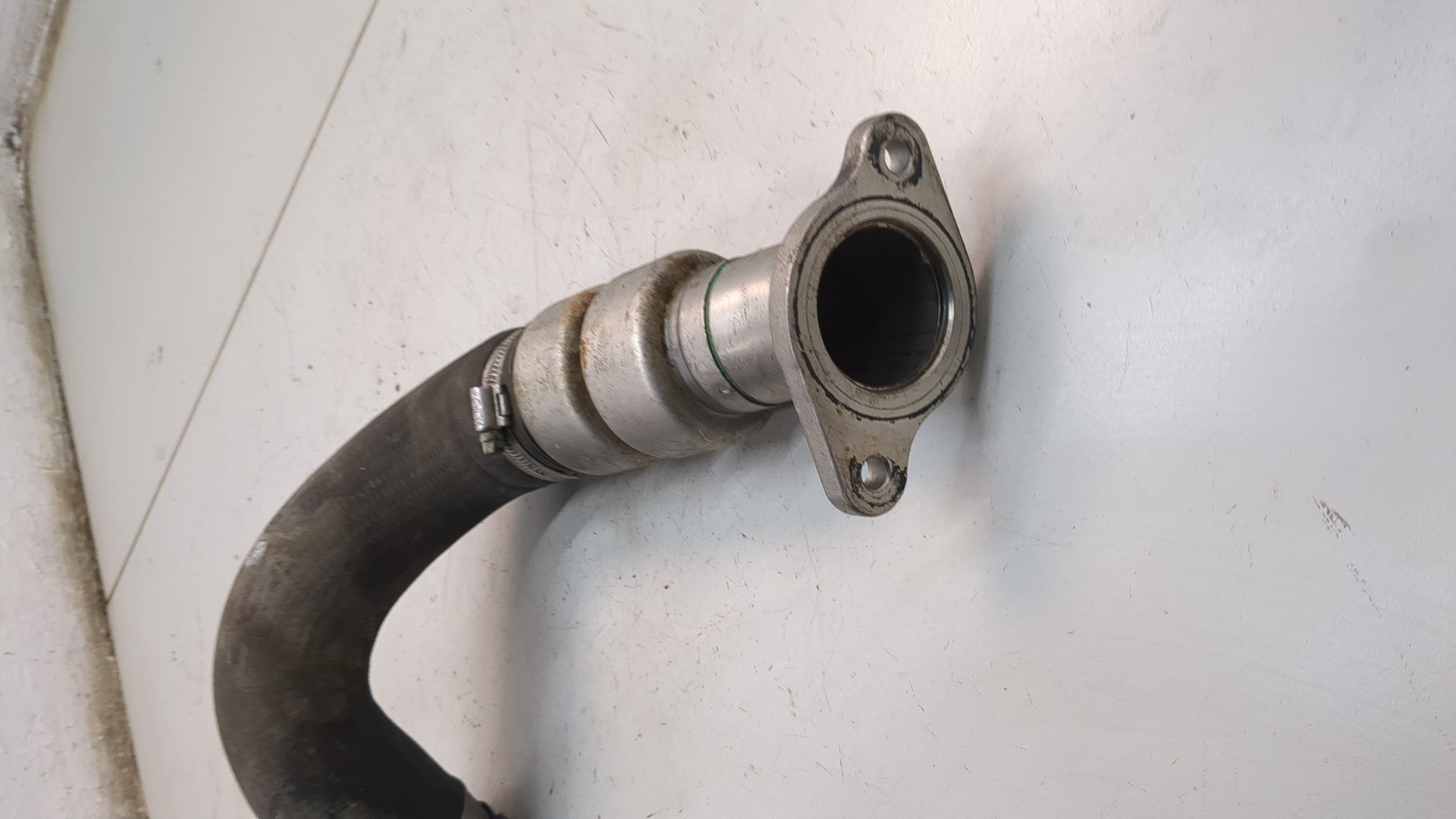 Патрубок интеркулера