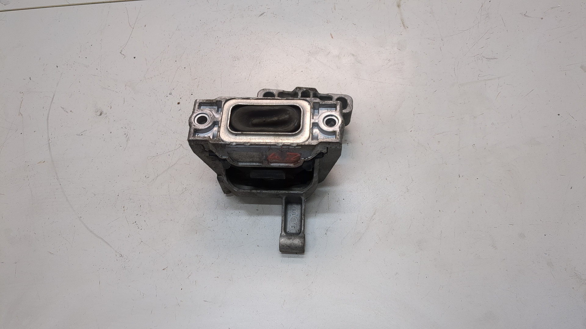 Опора двигателя