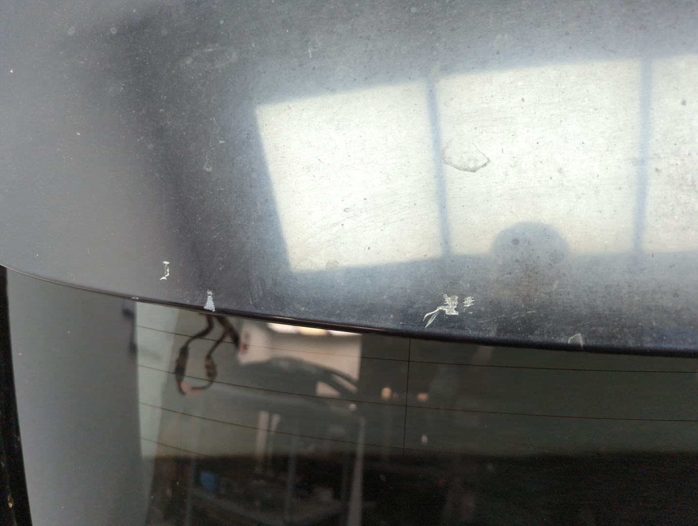 Дверь багажника