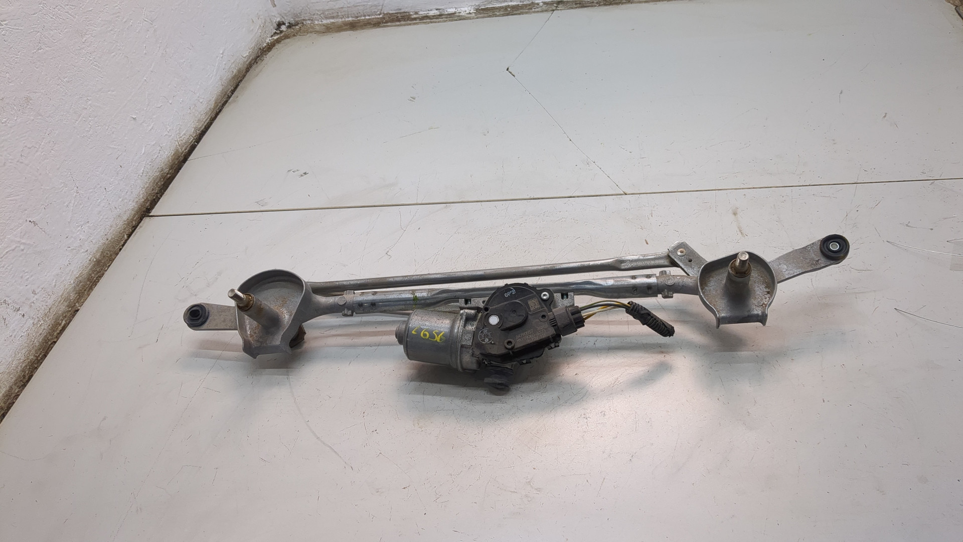 Трапеция стеклоочистителей