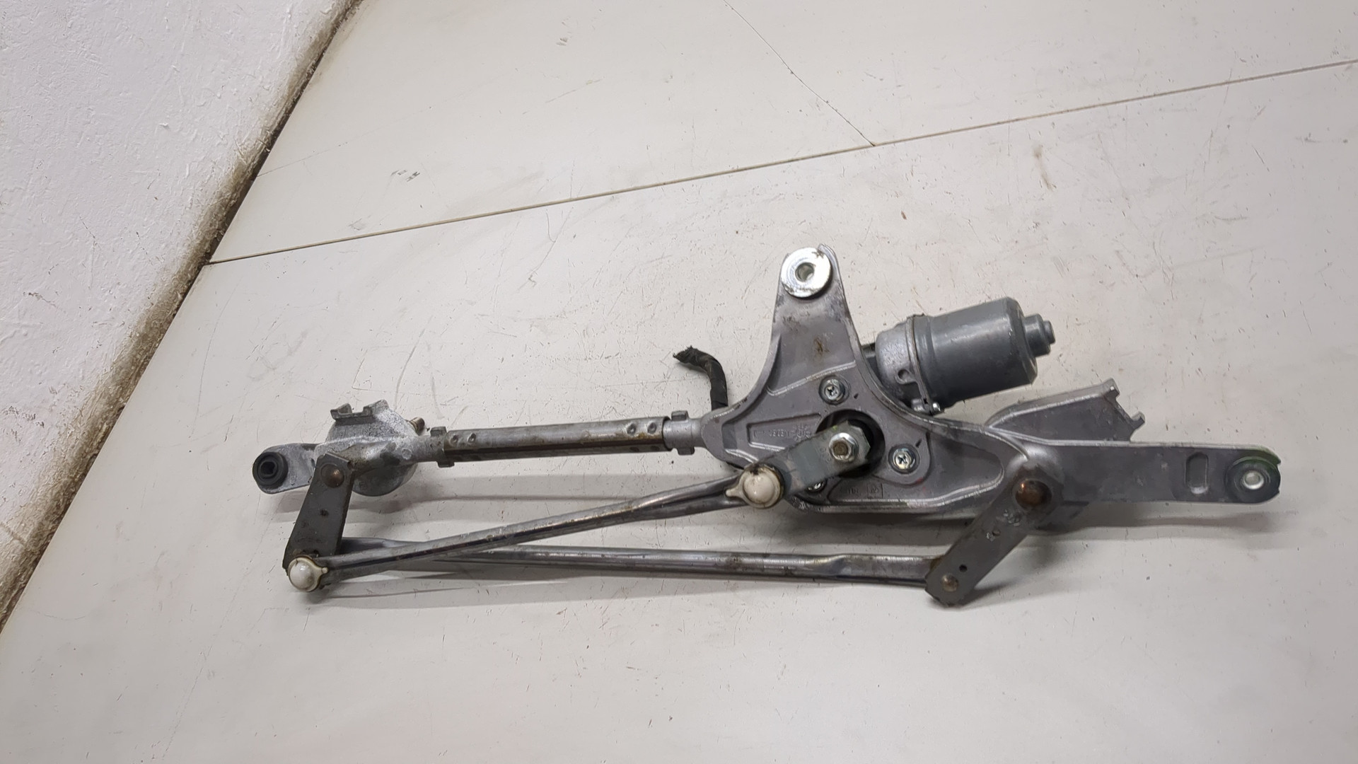 Трапеция стеклоочистителей