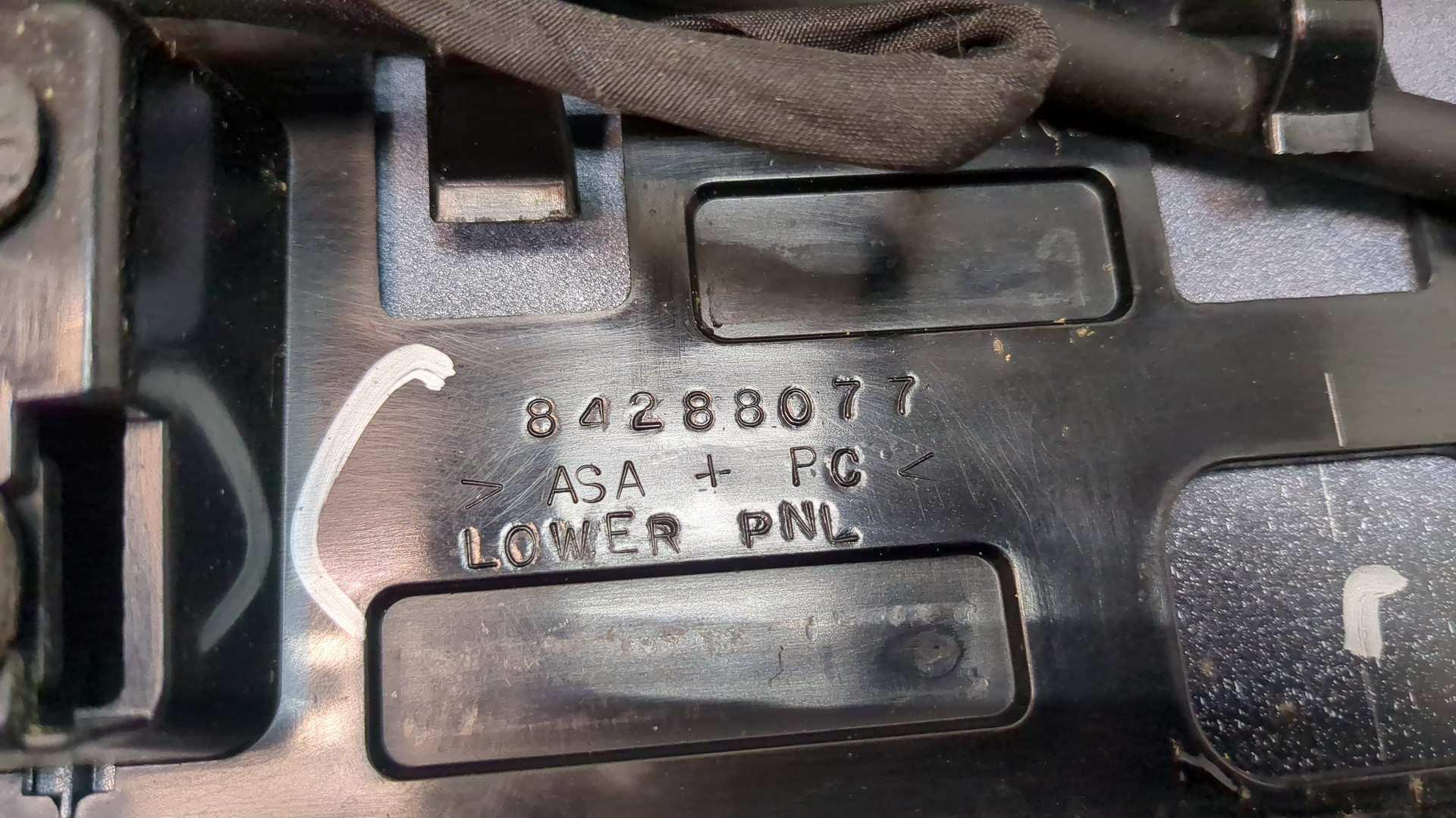 Спойлер переднего бампера