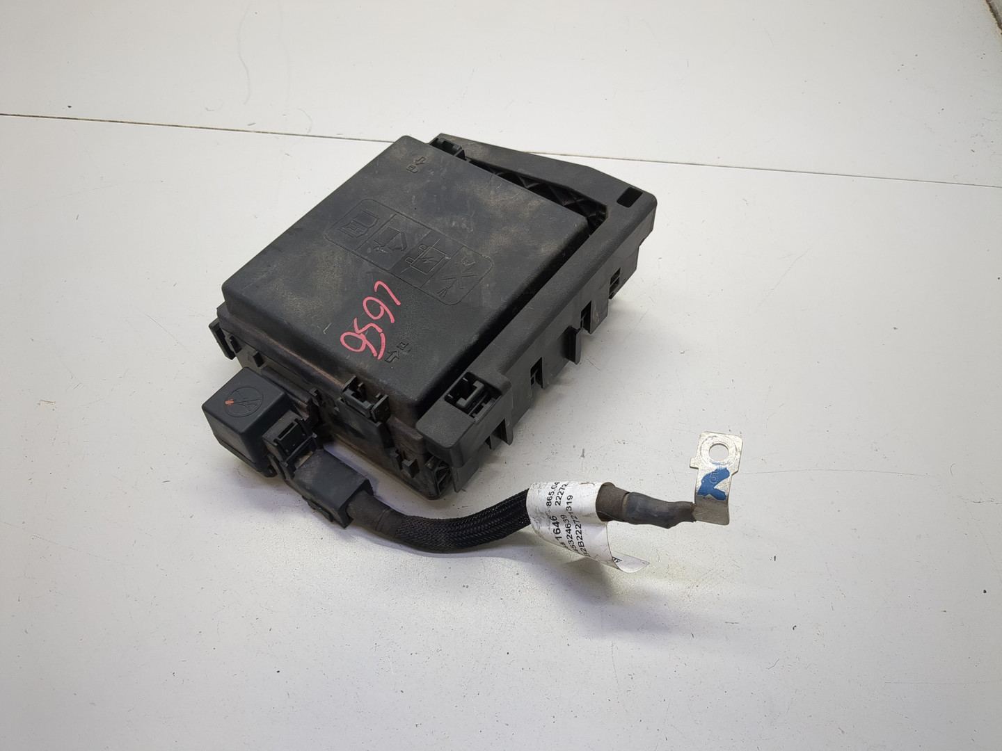 Блок предохранителей