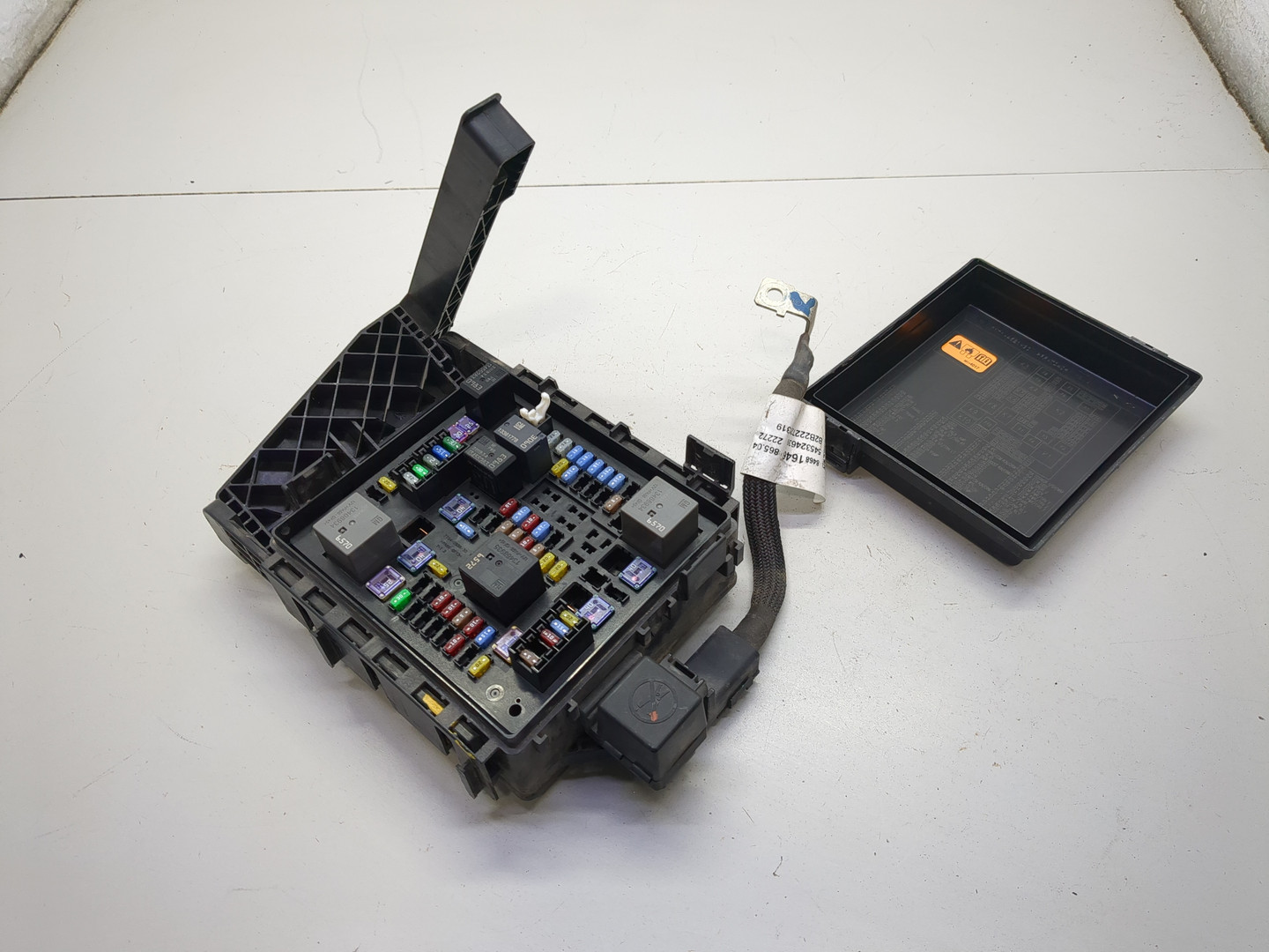 Блок предохранителей