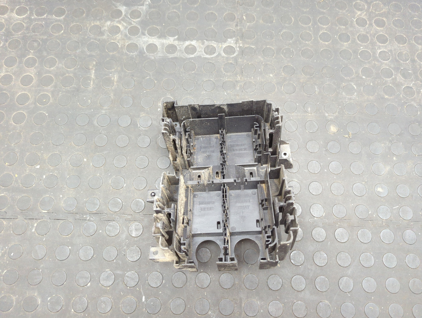 Корпус блока предохранителей