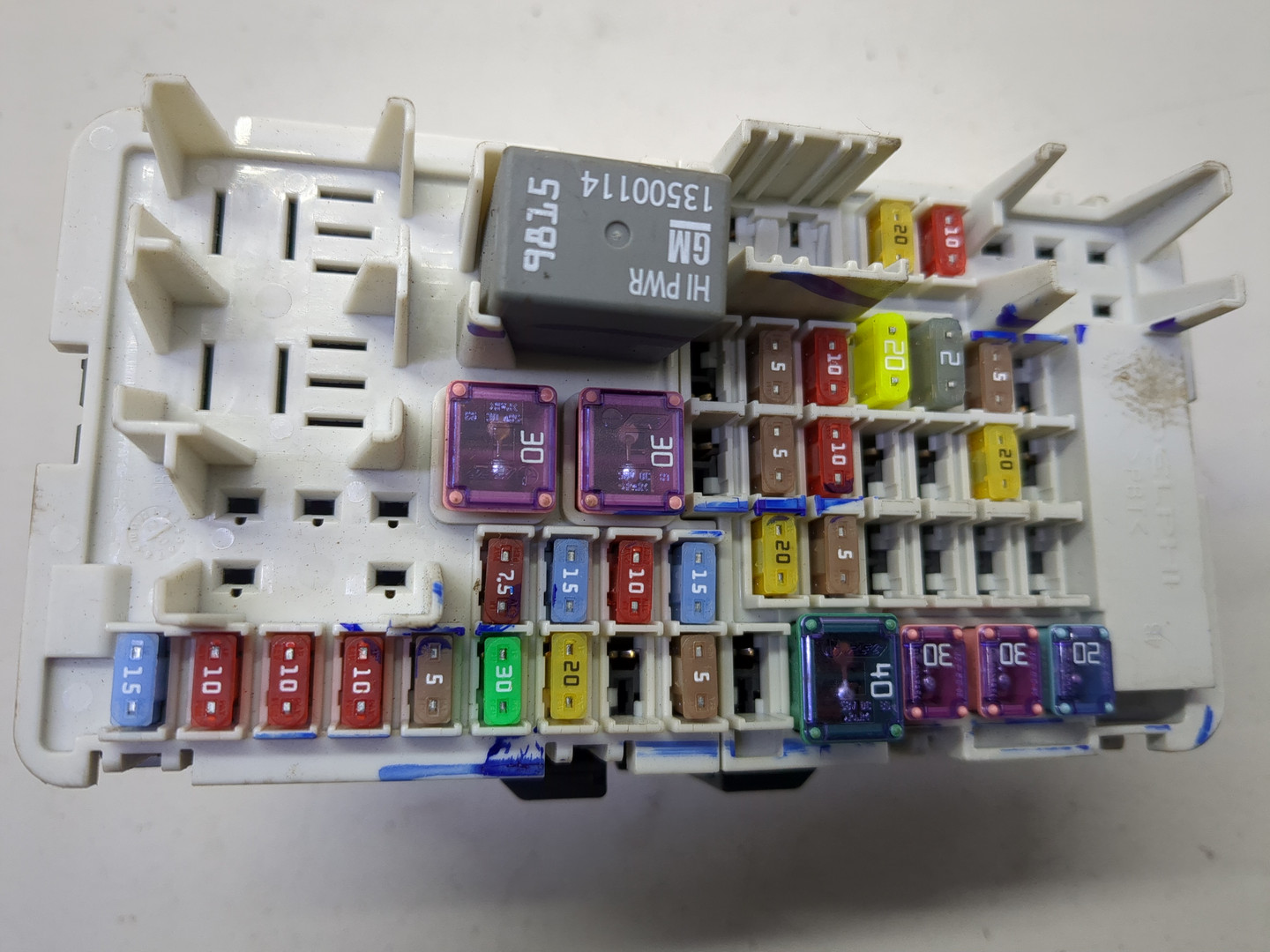 Блок предохранителей