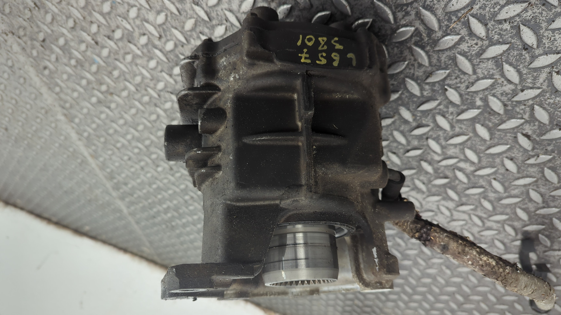 Коробка раздаточная