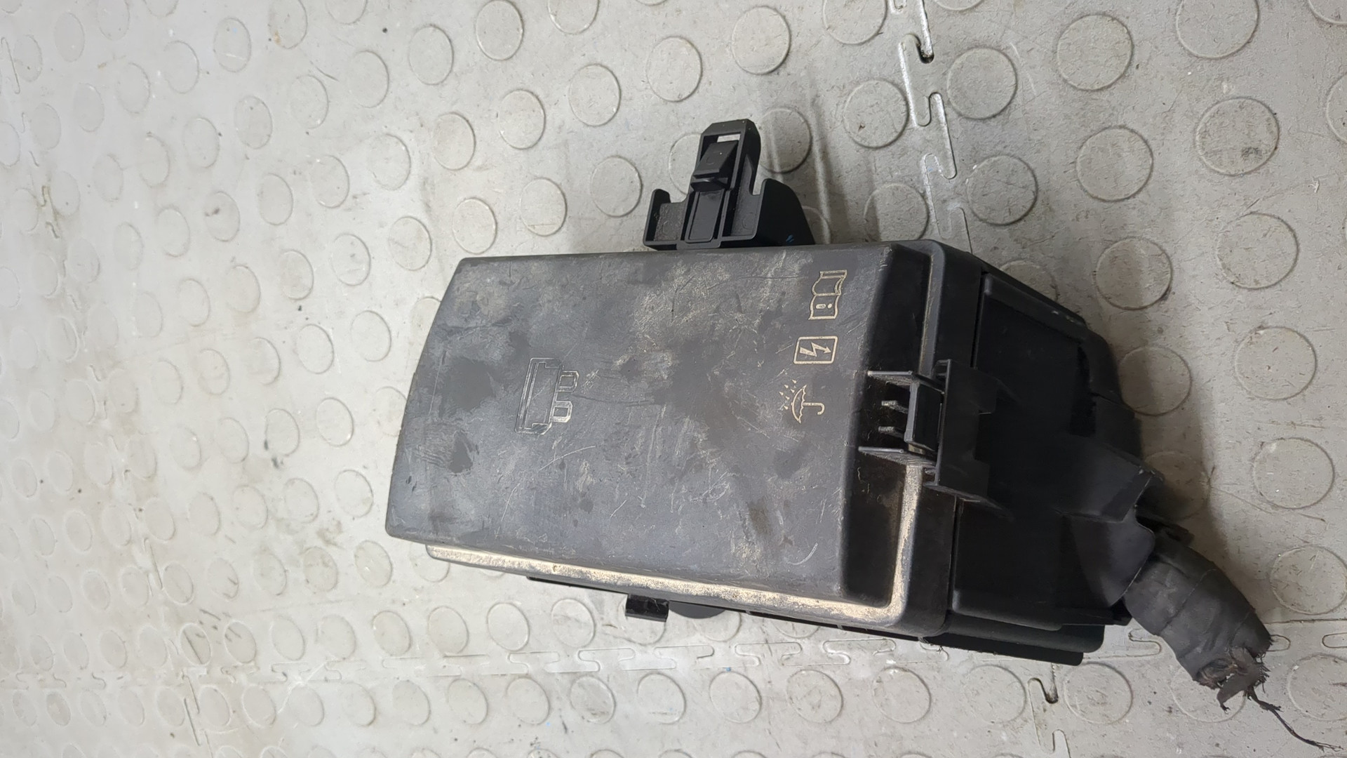 Блок предохранителей